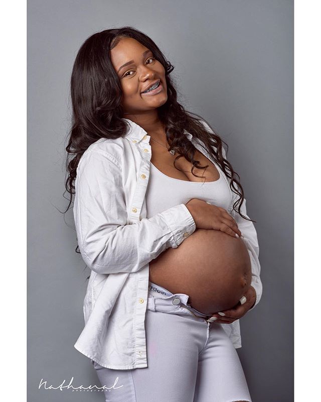 #photoshoot #photoshop #maternityshoot #baby #photos #nikon #blue #queen #mother #motherhood #pregnant #pregnancy #detroit #detroitphotographer #michigan