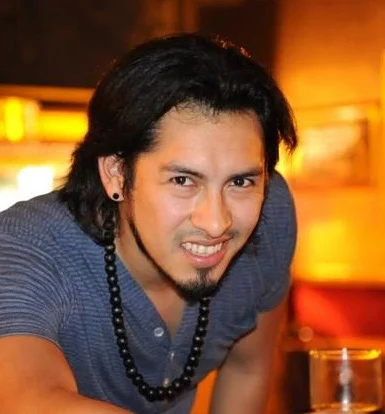 JuampiSomeone I can dance with and kiddingly fight with. A brother of a friend. An excellent DJ at the DNI practicas and someone with whom dancing was always fun. Who teased me about apologizing so much. And we evolved to the joke of saying “Perdon …