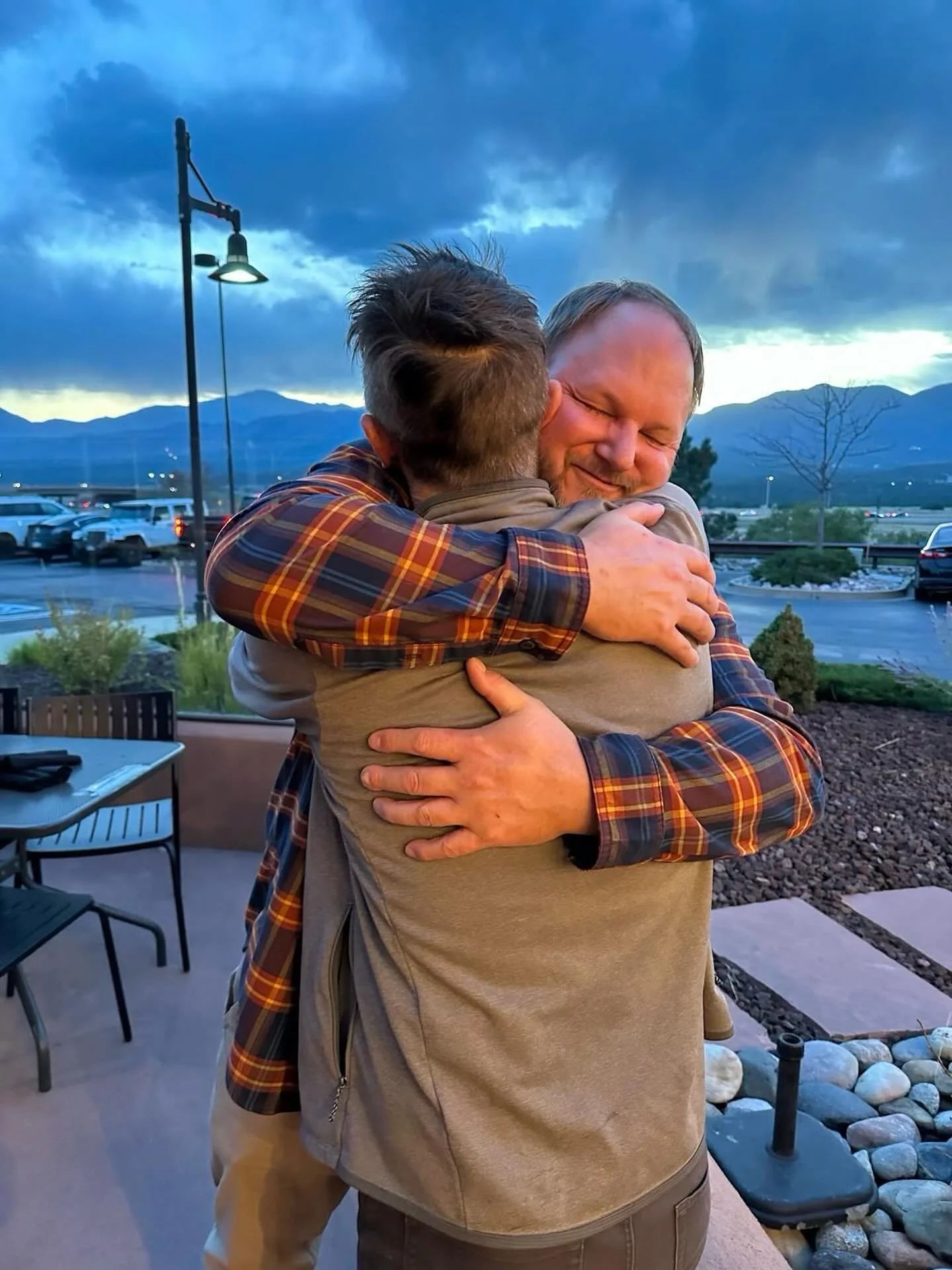 big hugs on wedding eves | october 12 2024