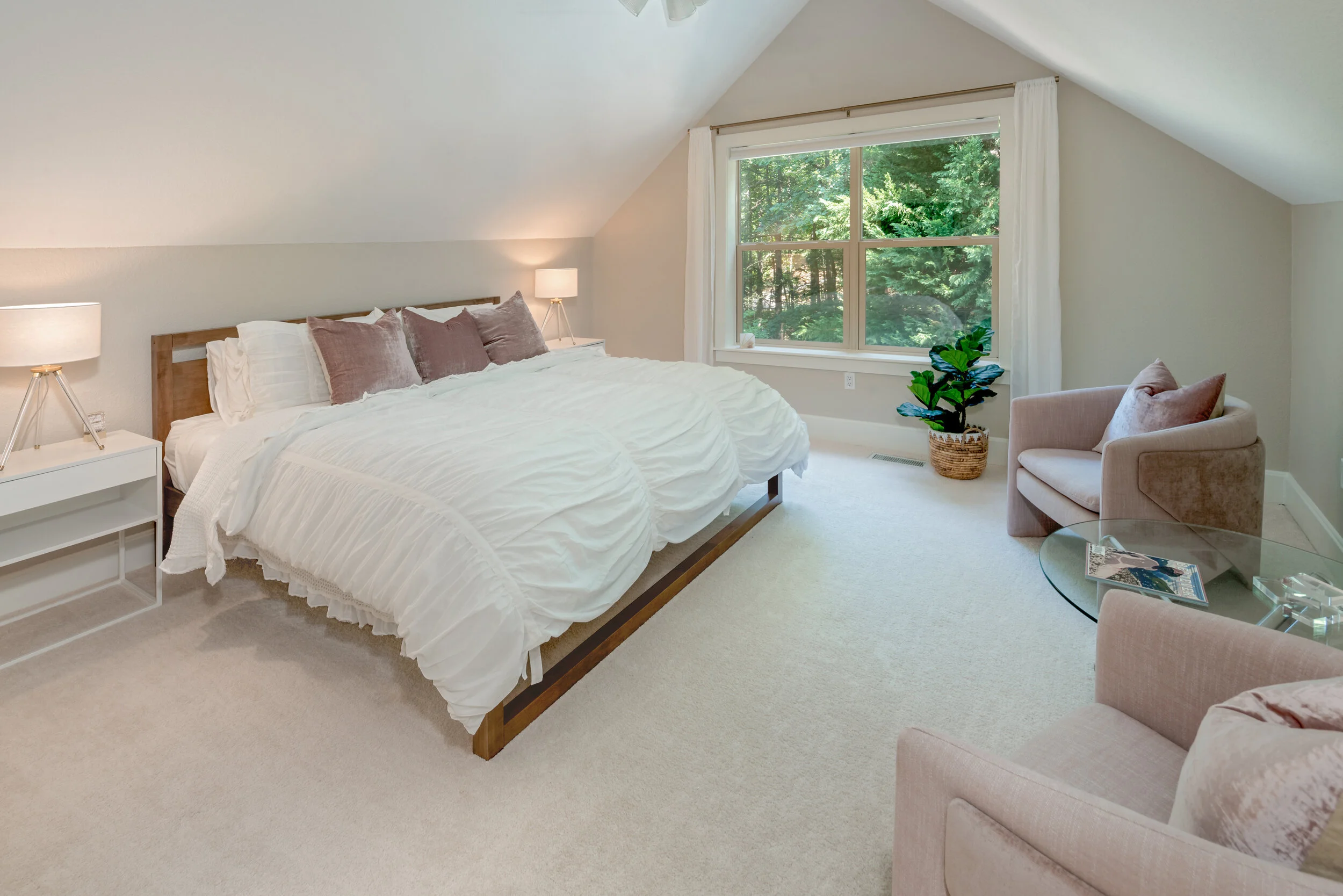13 Master suite with king bed.jpg