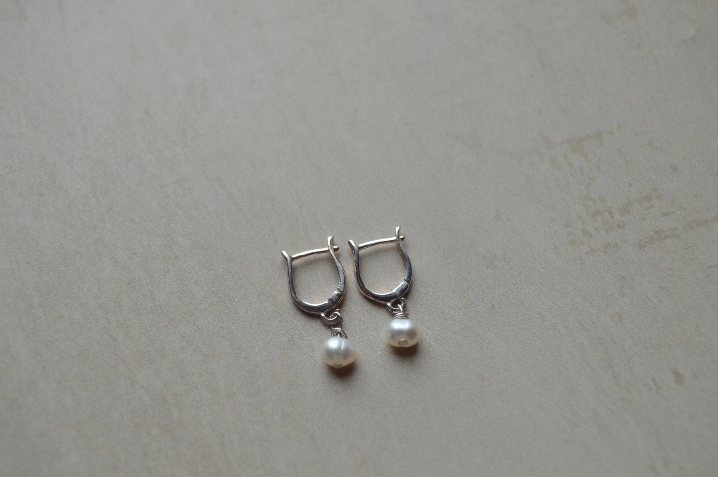 74F4335B-8CC0-492F-BD1B-EABFF56C0C6C