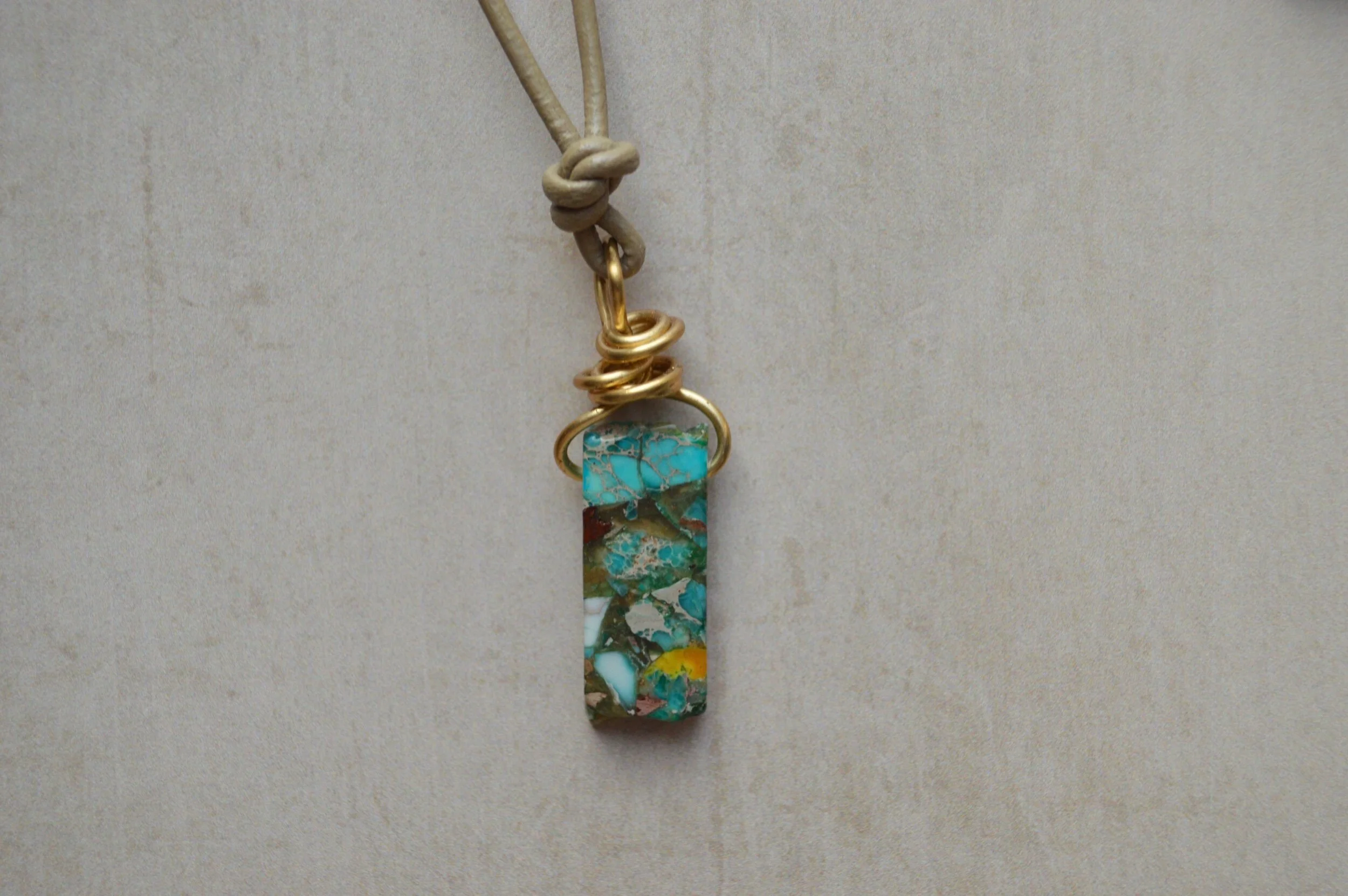 02005EF9-2BC6-4FE0-93D6-1B3CB6F657A6