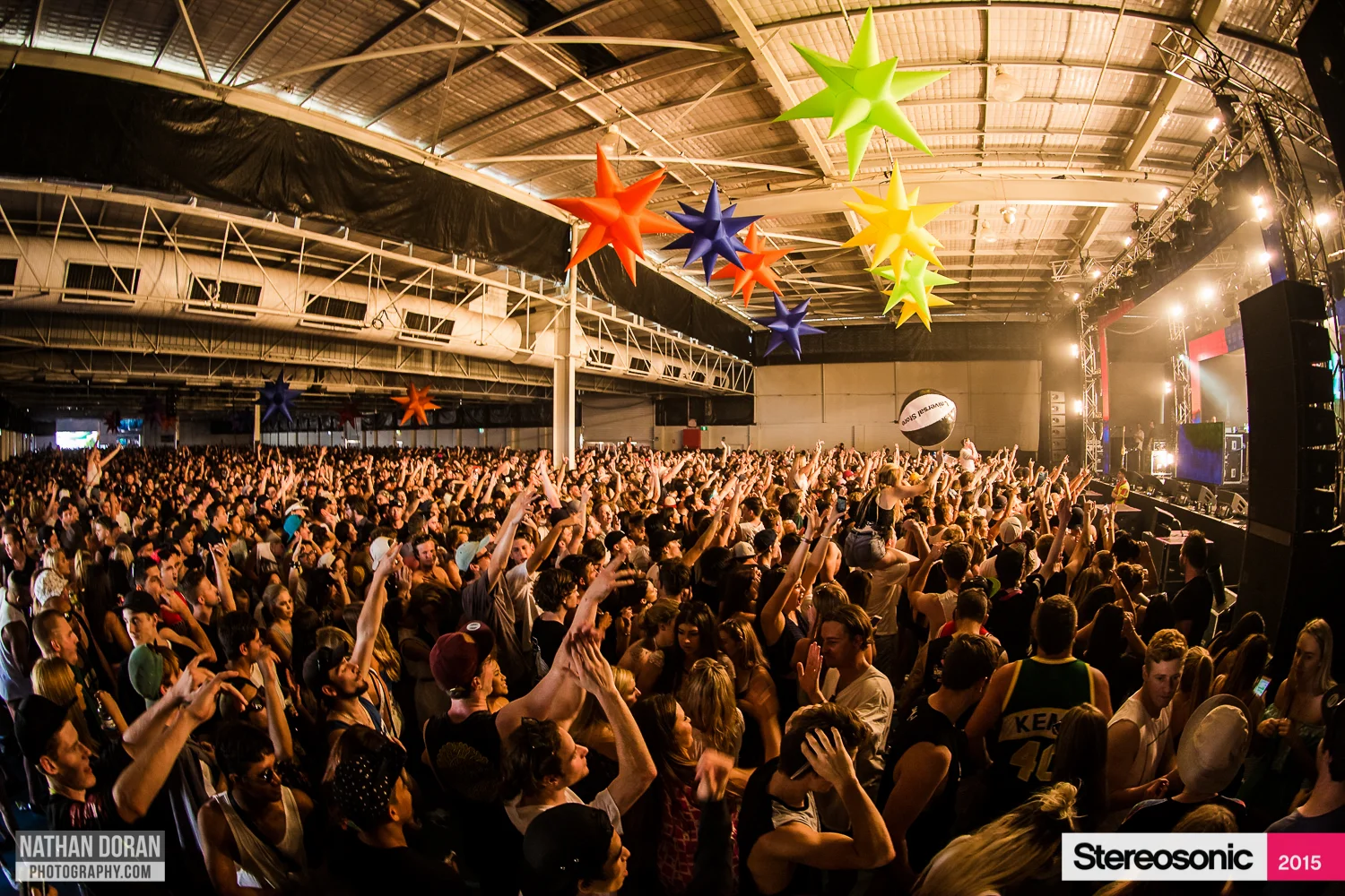 Stereosonic Perth 2015-17.jpg