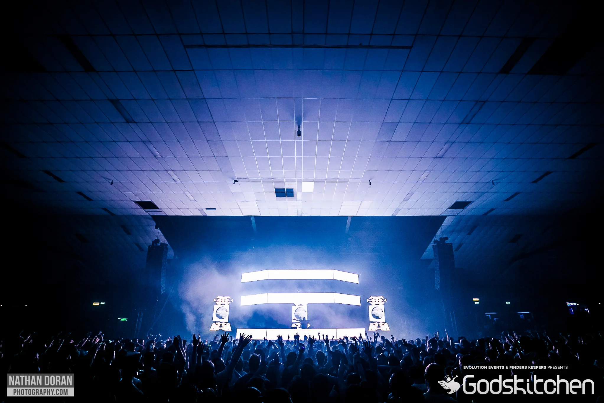 2015-05-02_ GOD'S KITCHEN (Festival Hall)-360.jpg