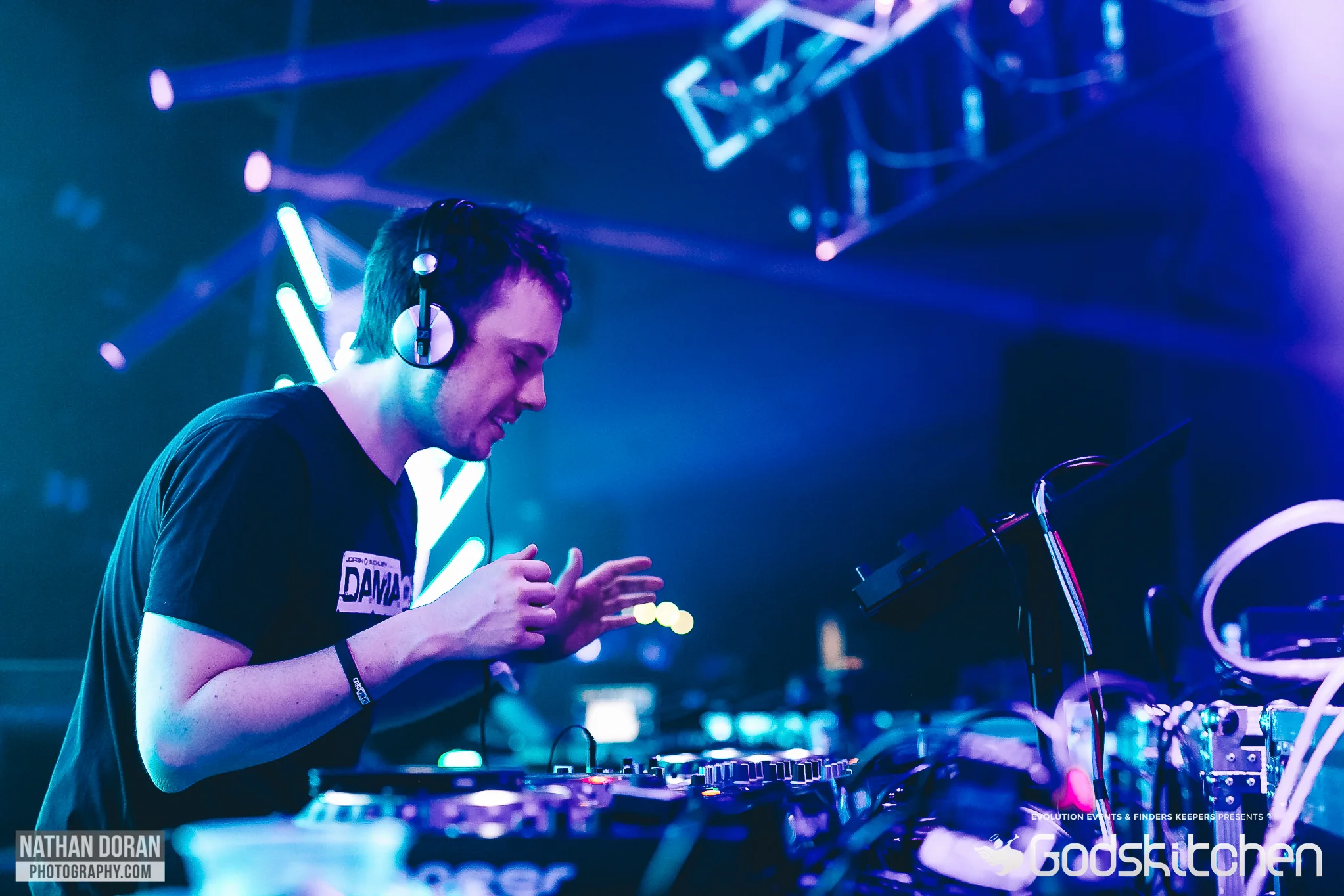 2015-05-02_ GOD'S KITCHEN (Festival Hall)-920.jpg
