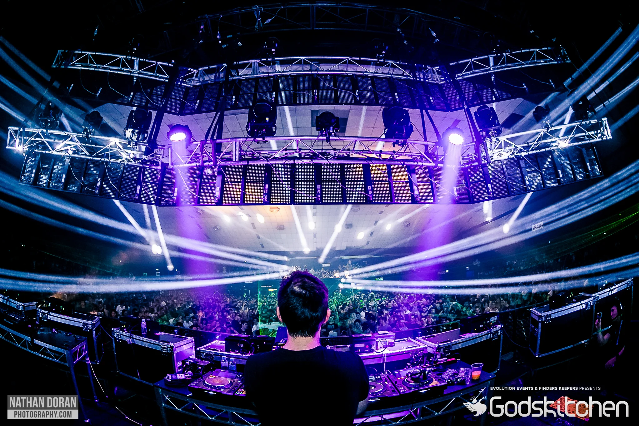 2015-05-02_ GOD'S KITCHEN (Festival Hall)-990.jpg