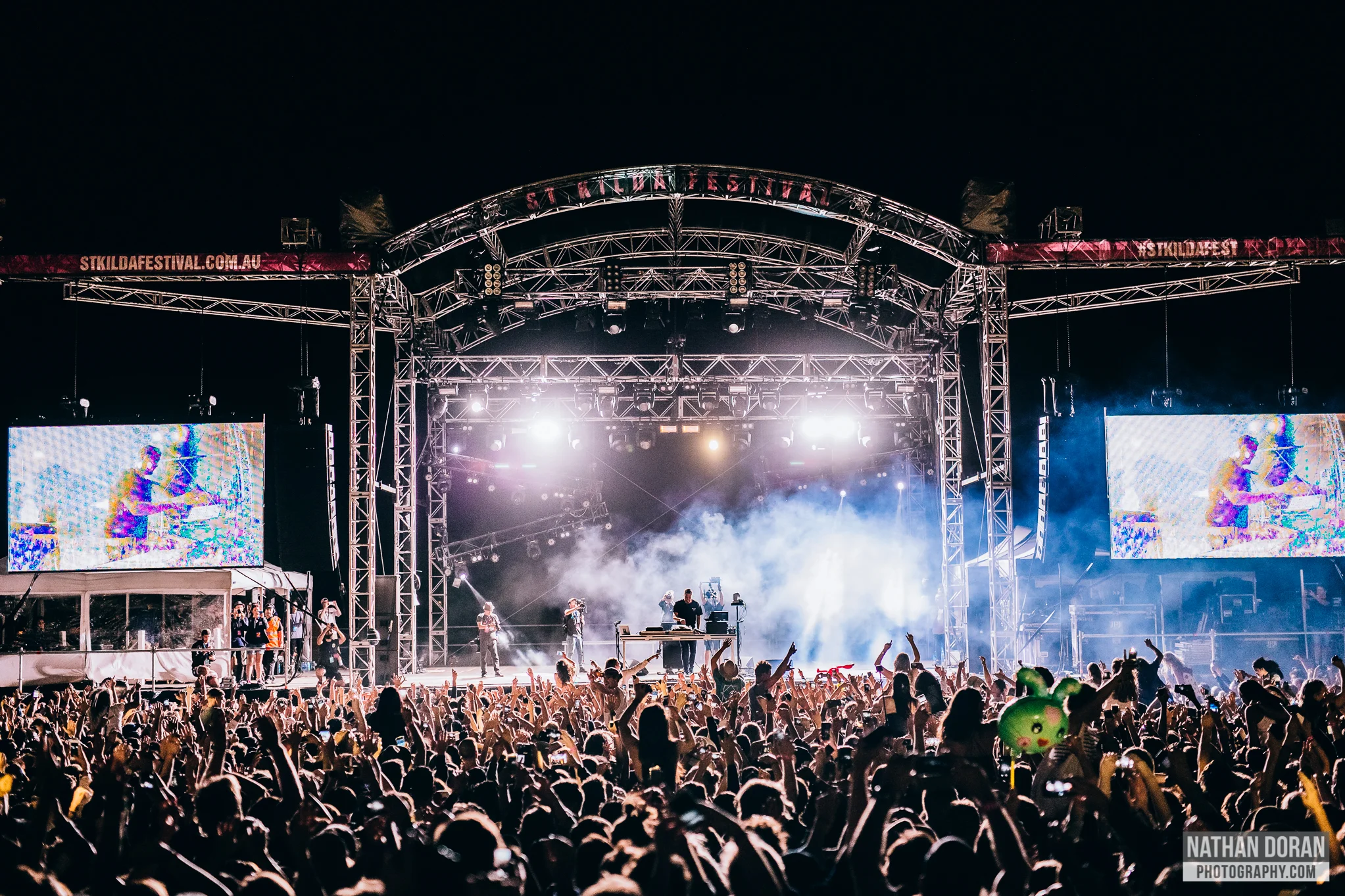 2016-02-14_ ST KILDA FEST_ 5D-940.jpg