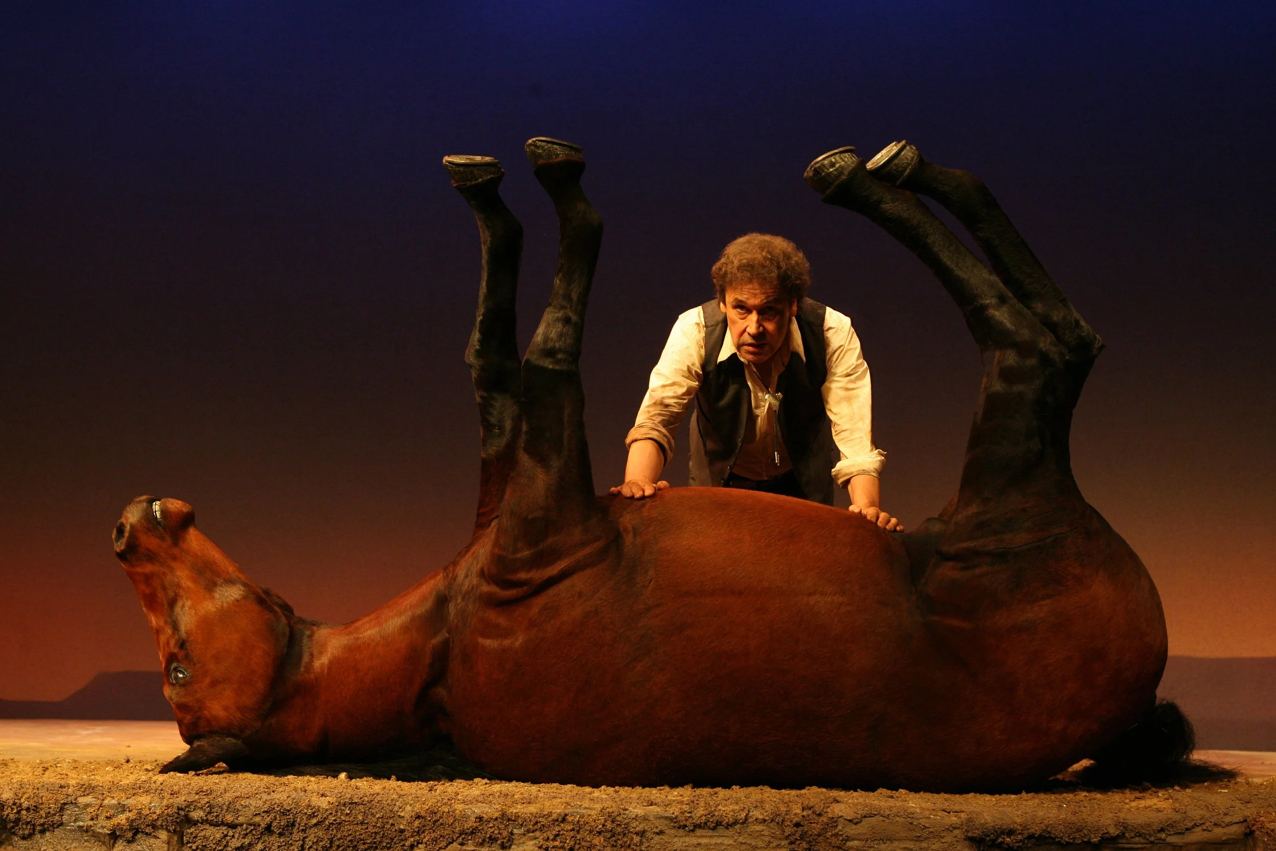 KickHorse009_2.jpeg
