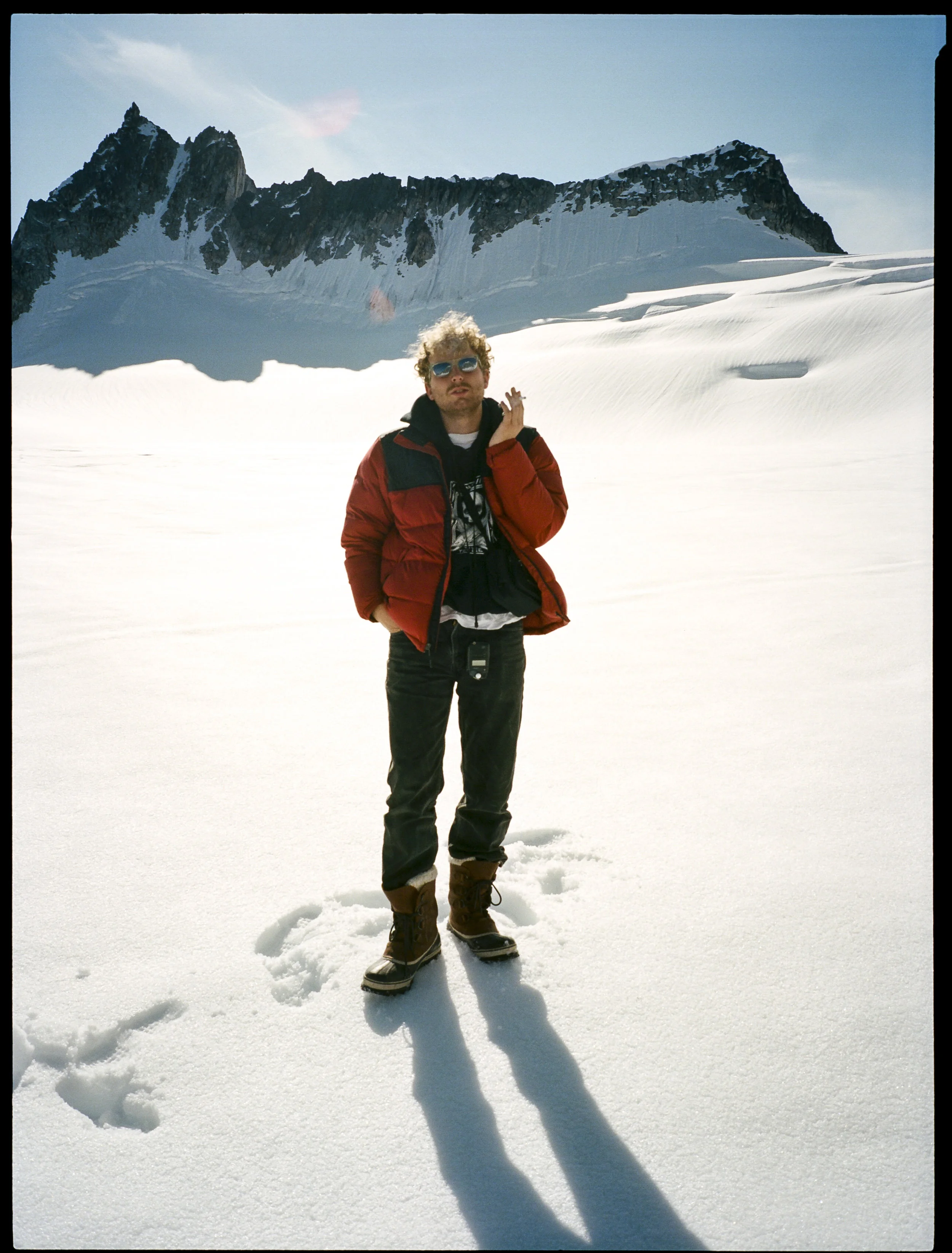  Oliver Hadlee Pearch on location in the Denali National Park on Pika Glacier in Alaska.&nbsp; 