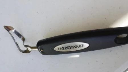 This blog post is not sponsored by Farberware.