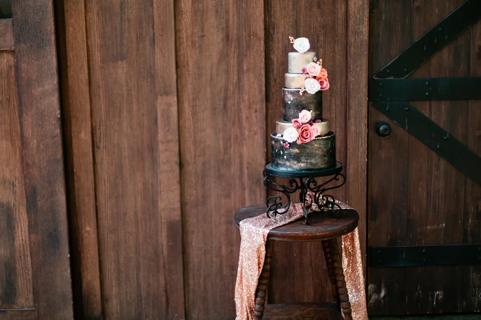 Autumn Rustic Opulence - A Bridal Editorial