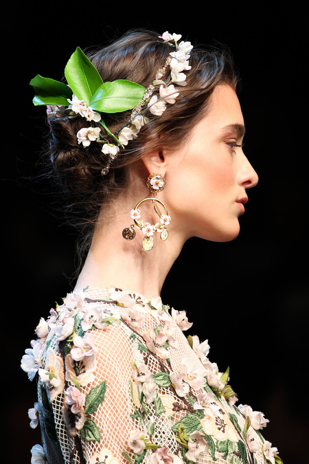 Dolce & Gabbana Spring 2014 Ready-To-Wear Source: Style.Com Photo: Marcus Tondo / indigitalimages.com