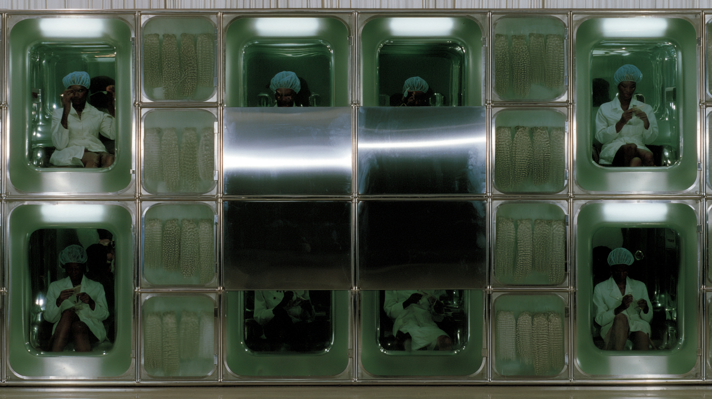 Levi_Lewis_An_avant-garde_salon_interior_styled_like_a_futuri_8400efaf-3d7a-4fb1-bb20-18966a7ed94a_2.png