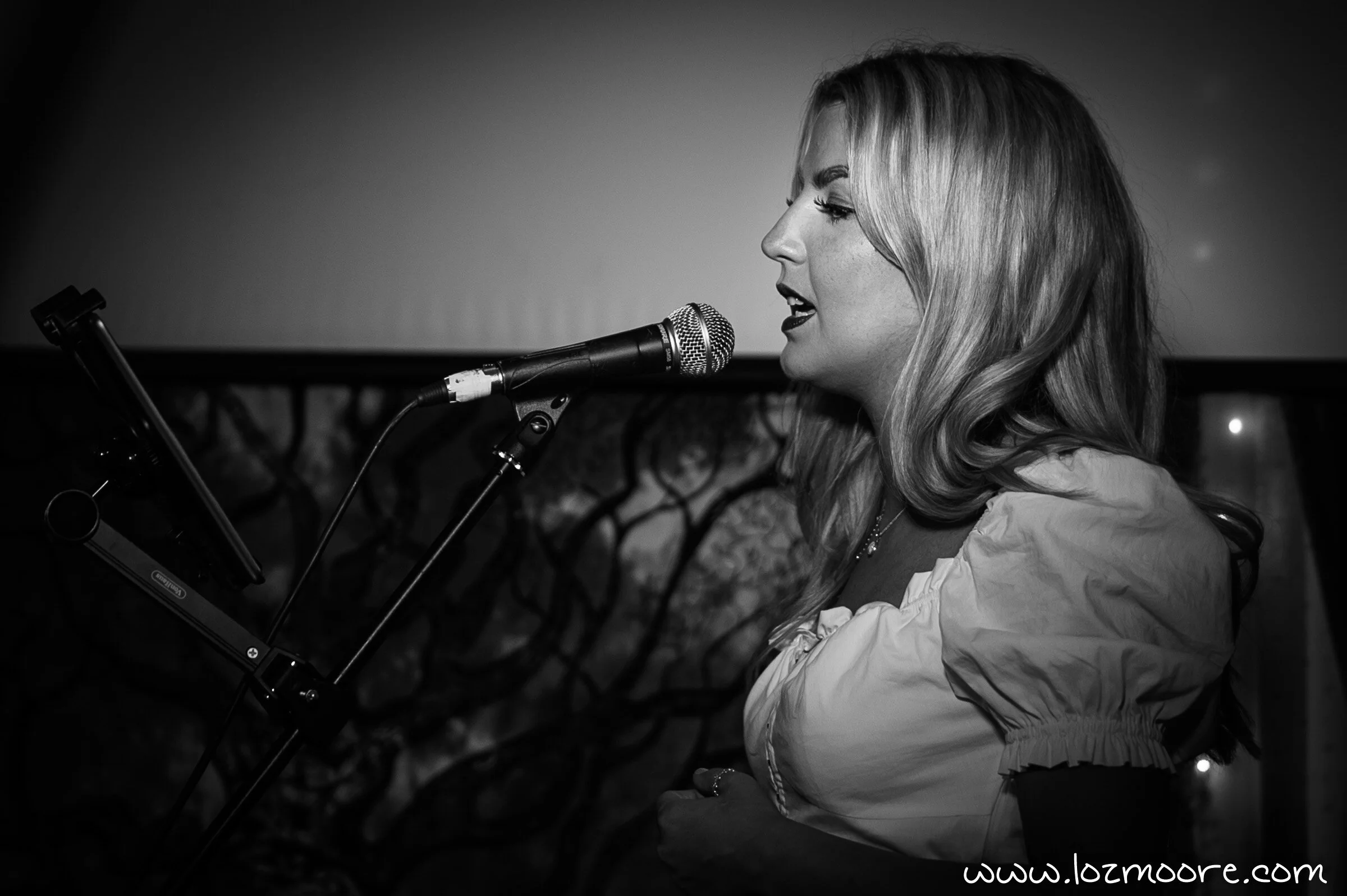 Lizzy (1 of 1)-9.jpg