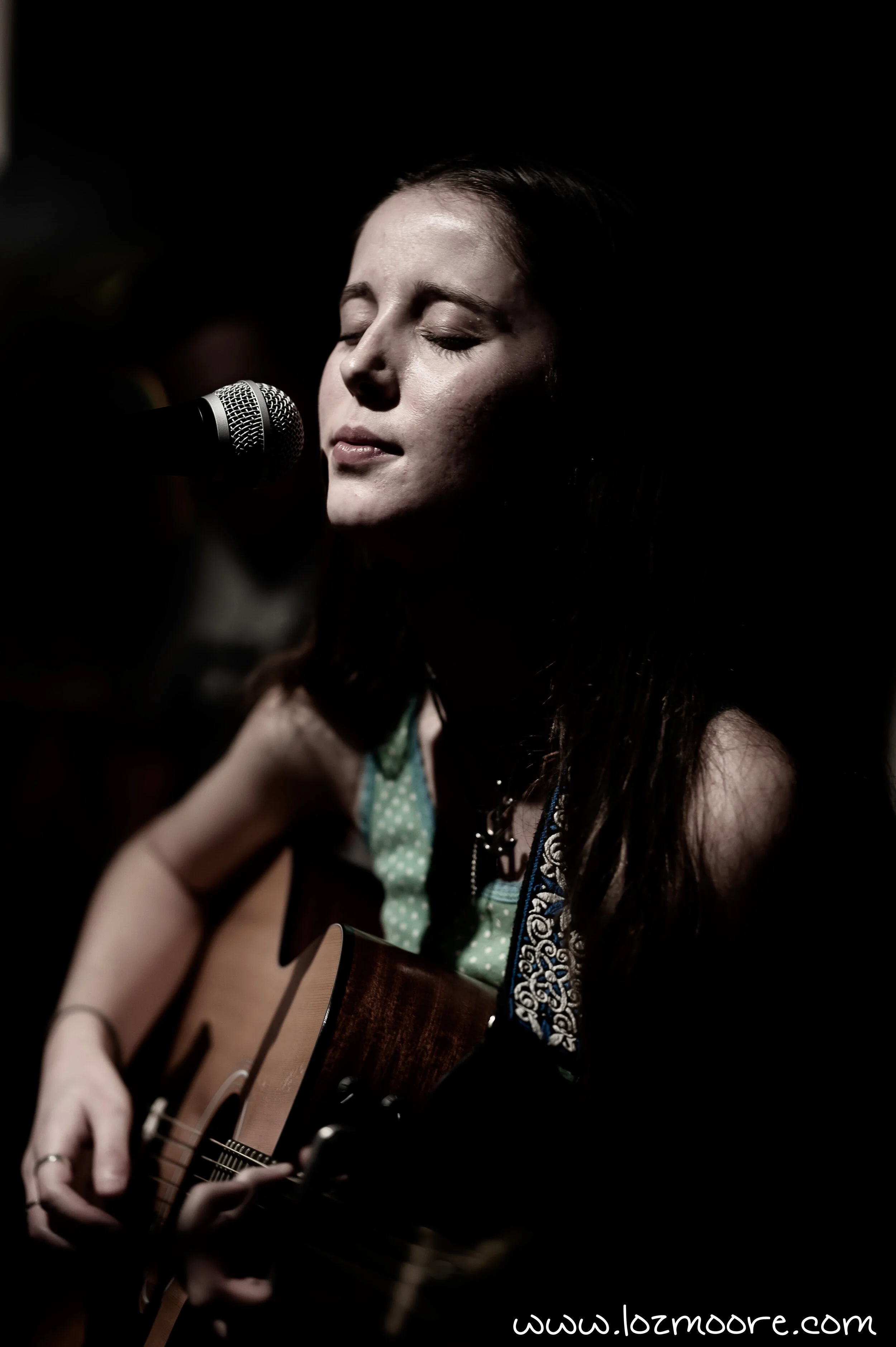 Izzie-1-5.jpg