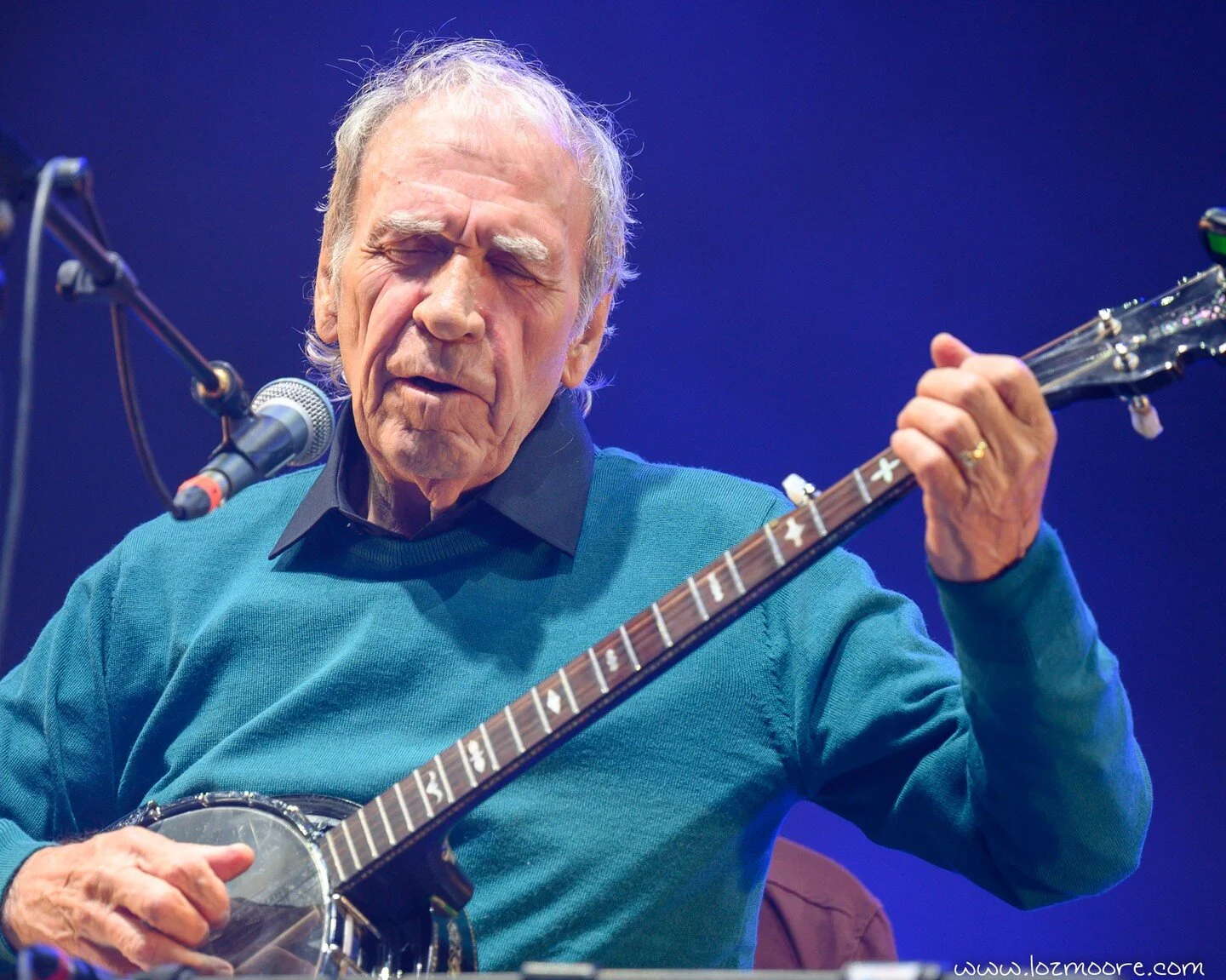 @finbarfureyofficial @paircfestival @the.irishcentrebirmingham 
more photos on my facebook page

#finbarfurey #paircfestival
