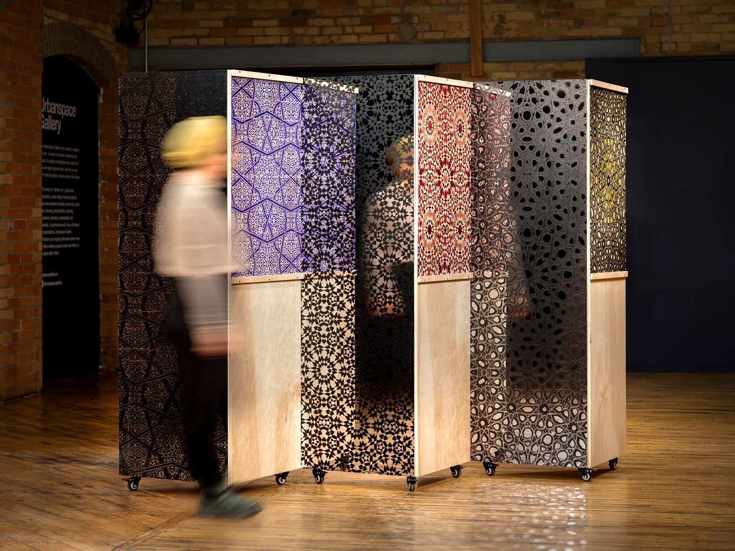 Thanks to @azuremagazine for including 𝙏𝙧𝙖𝙘𝙞𝙣𝙜 𝙎𝙮𝙢𝙢𝙚𝙩𝙧𝙞𝙚𝙨 among their favourites from @designtofestival 2026. 

This exhibition traces the enduring rhythms of Islamic geometry &mdash; how forms travel, transform, and make space for n