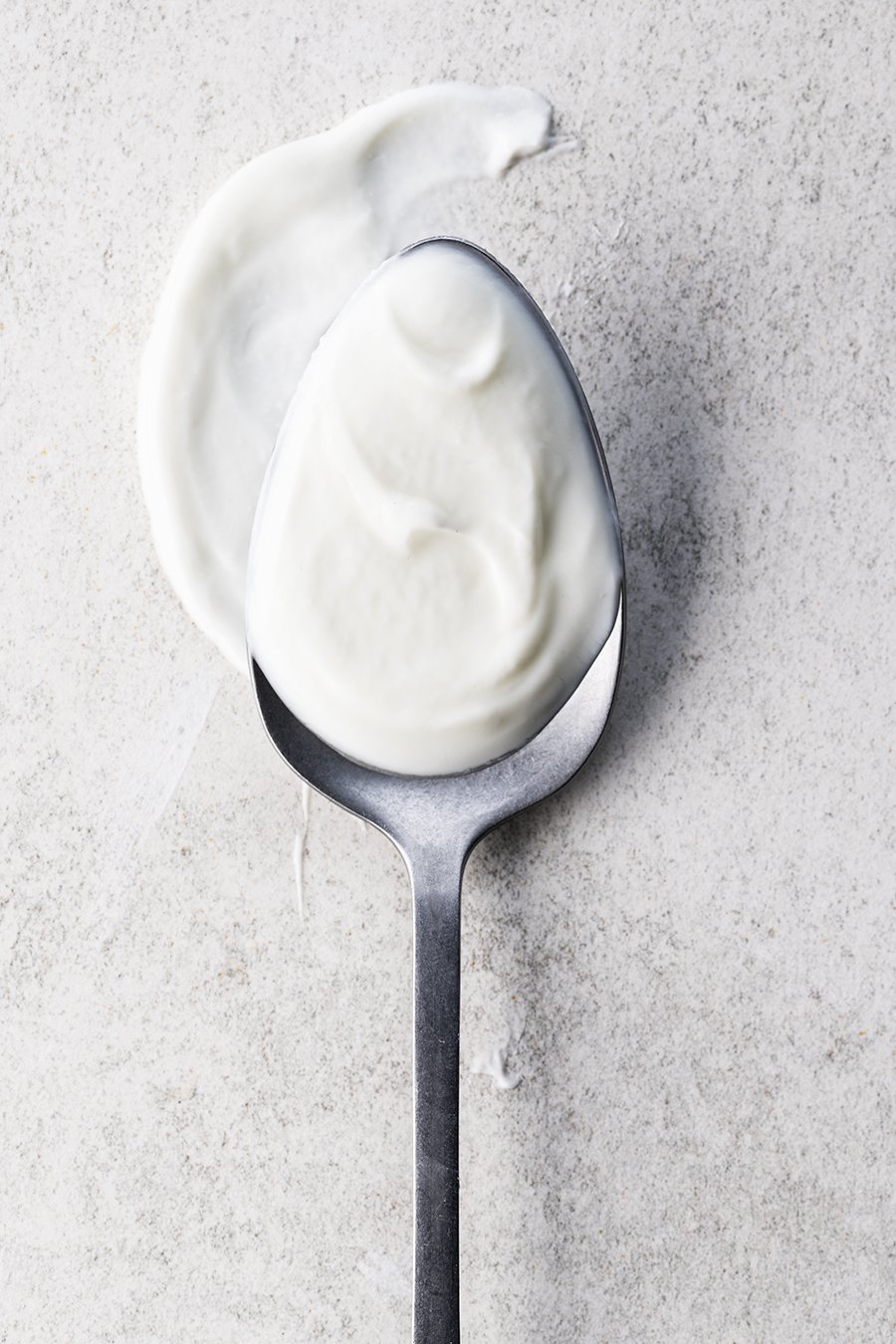 SPOON TOP VIEW WITH PLAIN YOGHURT (SPLASH)-046.jpg