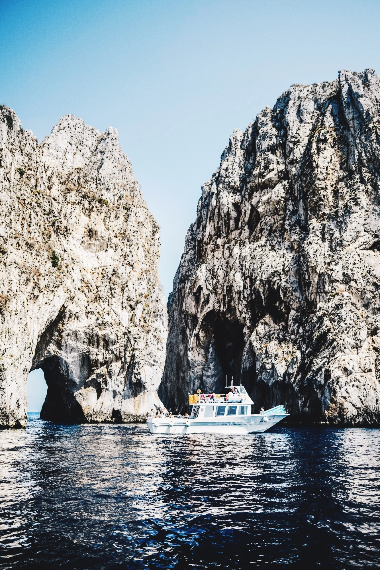 Veni-Vidi-Amavi-Dapper-Lou-Capri-Italy-Travel-Inspiration-2016-Blog-2.JPG