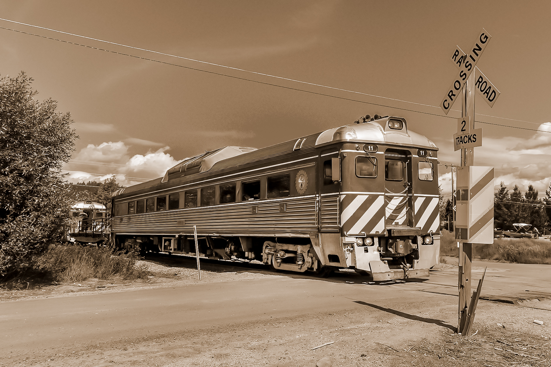 Except there's no headlight and the train is traveling southbound from Cascade, Idaho. : )