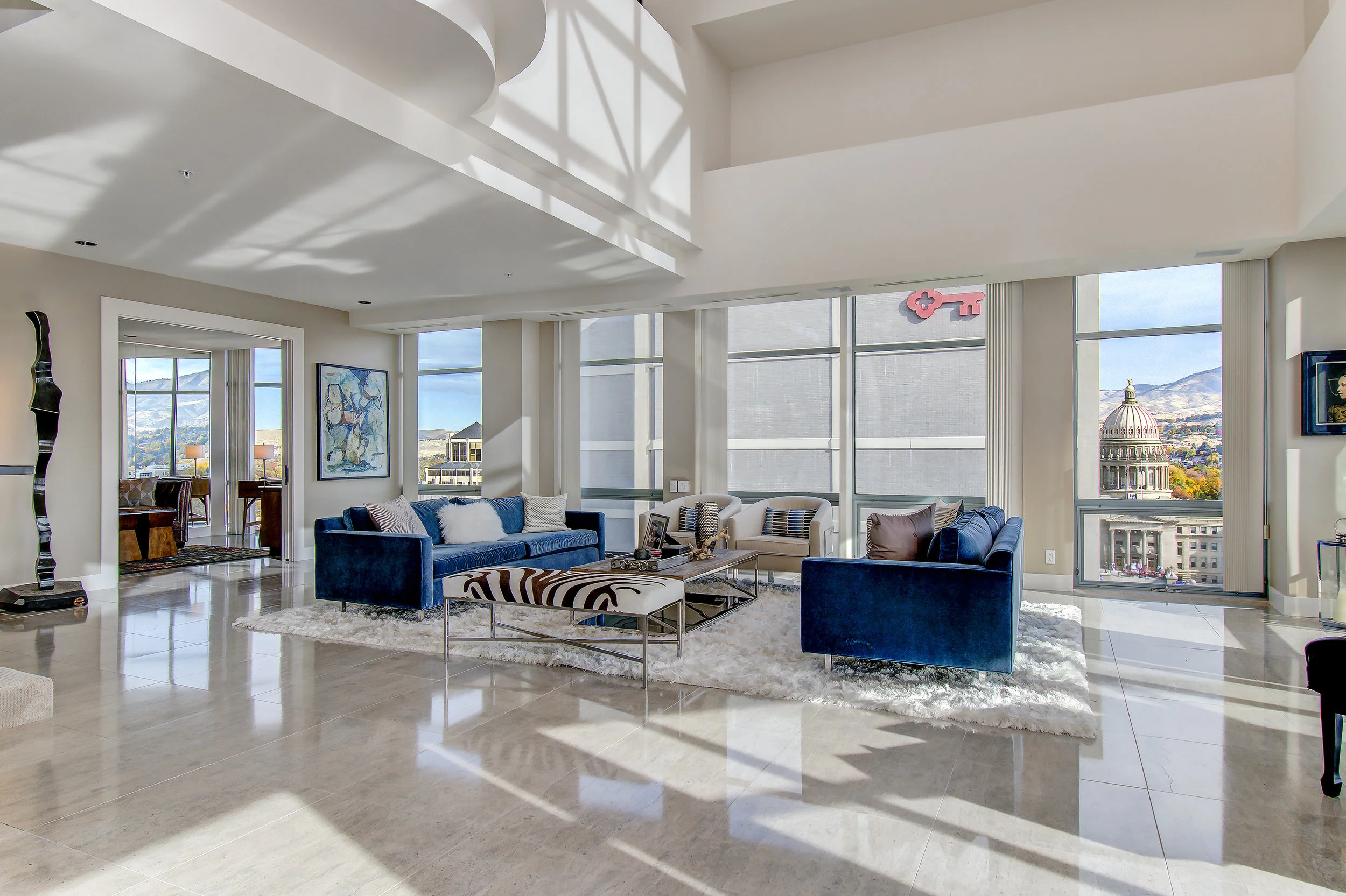 1000 Capitol_07.jpg