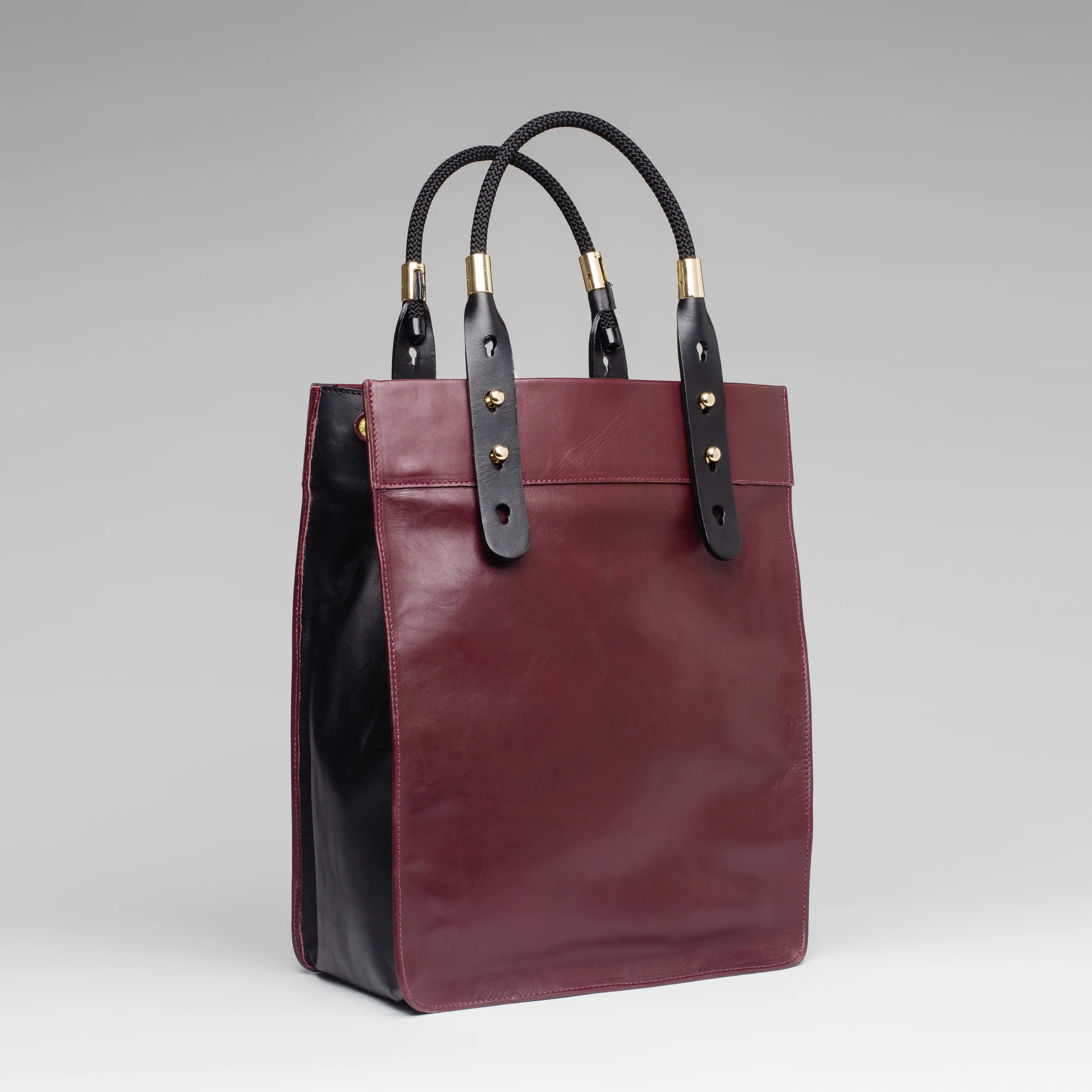 Paddle Tote – Currant / Black