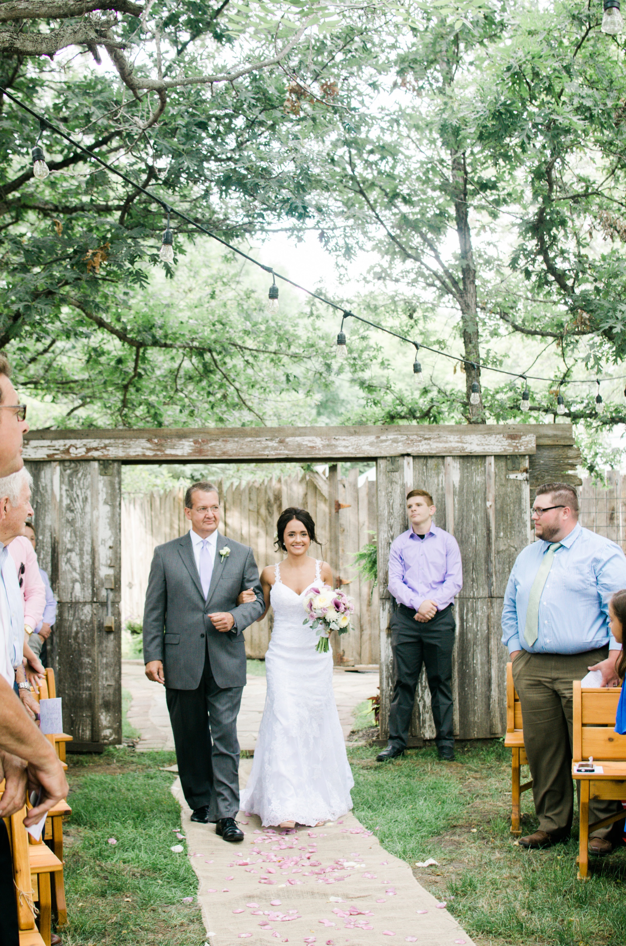 Barnes' Place Rustic Outdoor Wedding | Ali Leigh Photo Minneapolis Wedding Photographer_0132.jpg