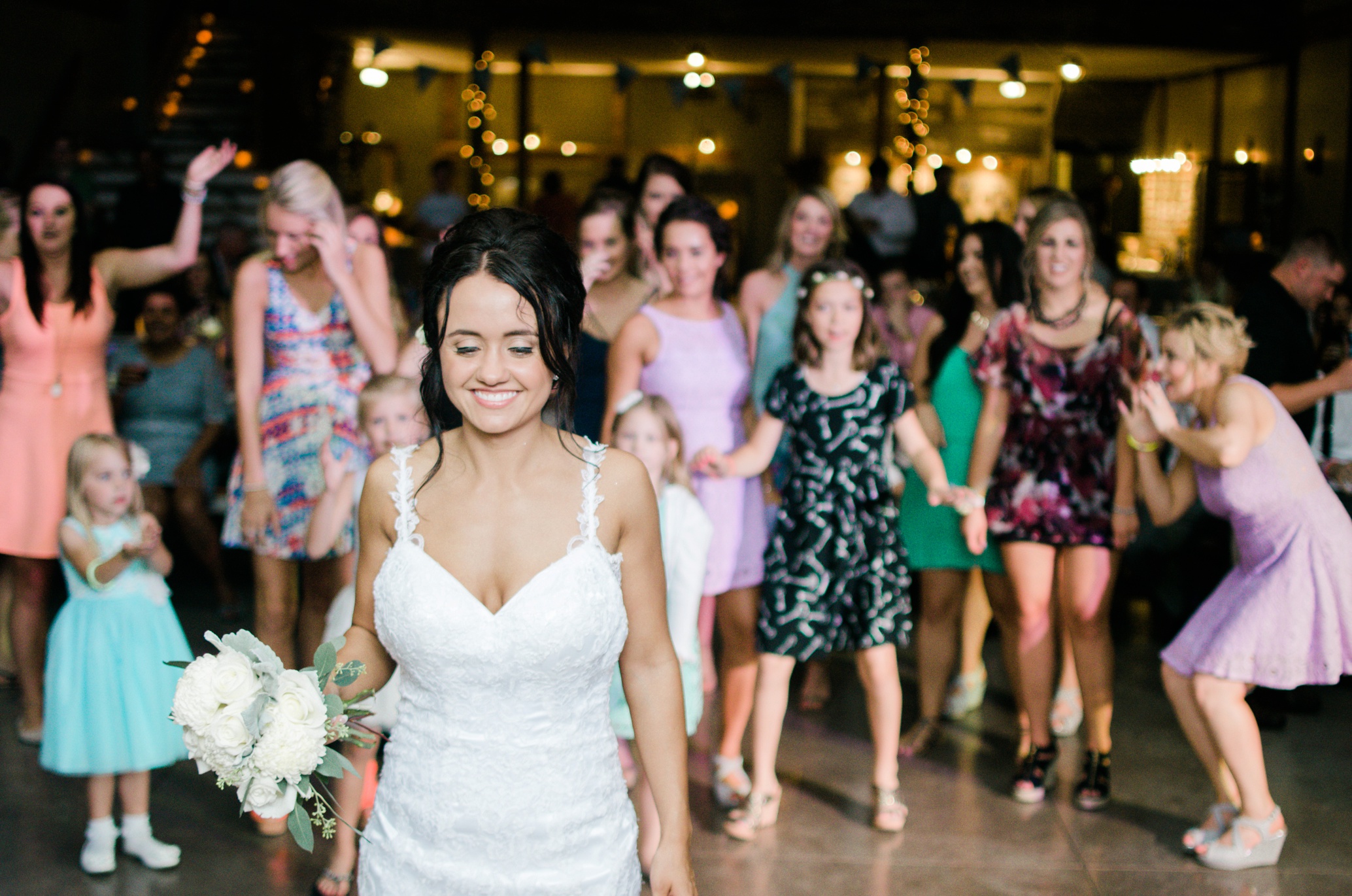 Barnes' Place Rustic Outdoor Wedding | Ali Leigh Photo Minneapolis Wedding Photographer_0183.jpg