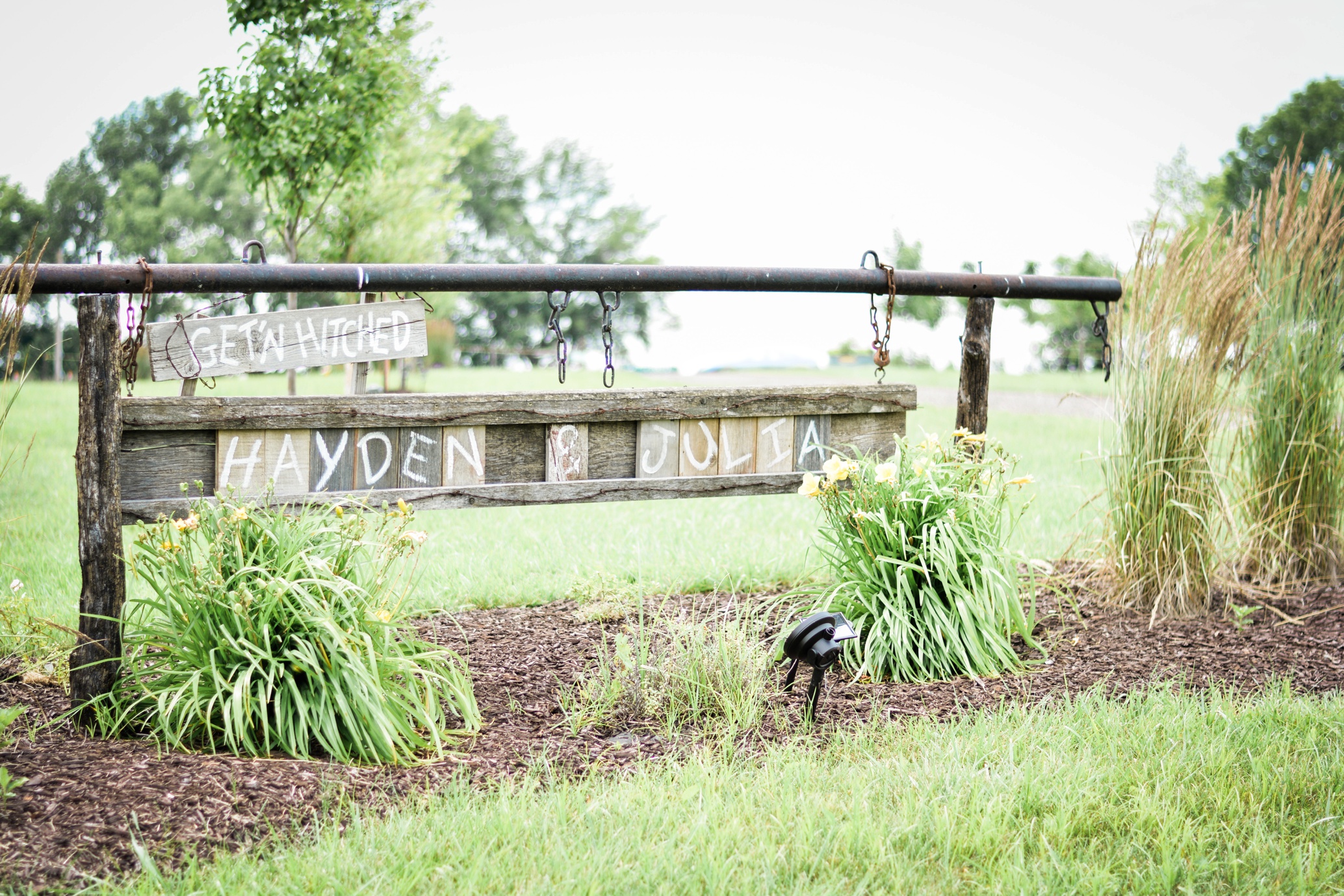 Barnes' Place Adel, IA Rustic Wedding | Ali Leigh Photo Minneapolis Wedding Photographer