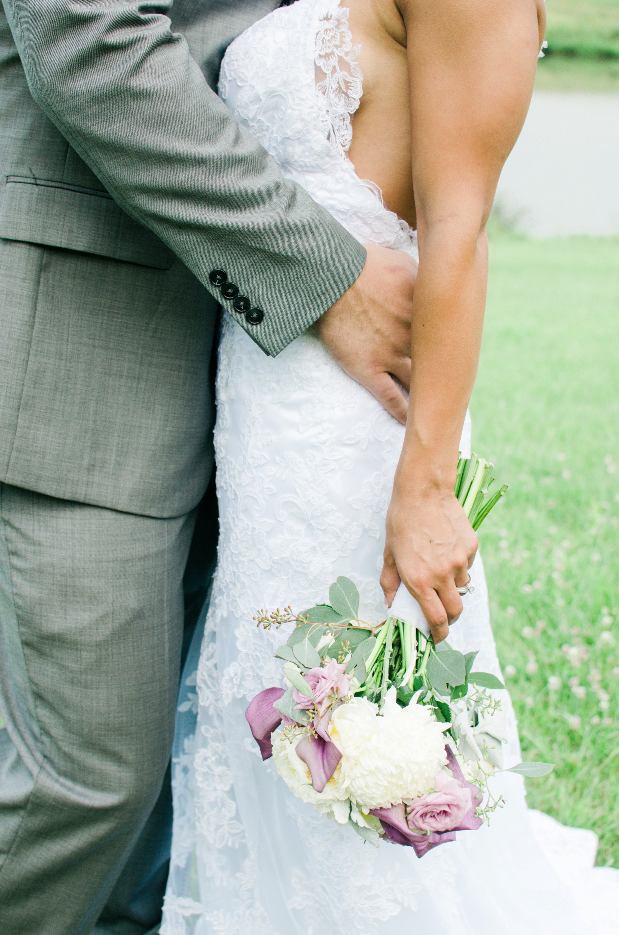 Barnes' Place Rustic Outdoor Wedding | Ali Leigh Photo Minneapolis Wedding Photographer_0201.jpg