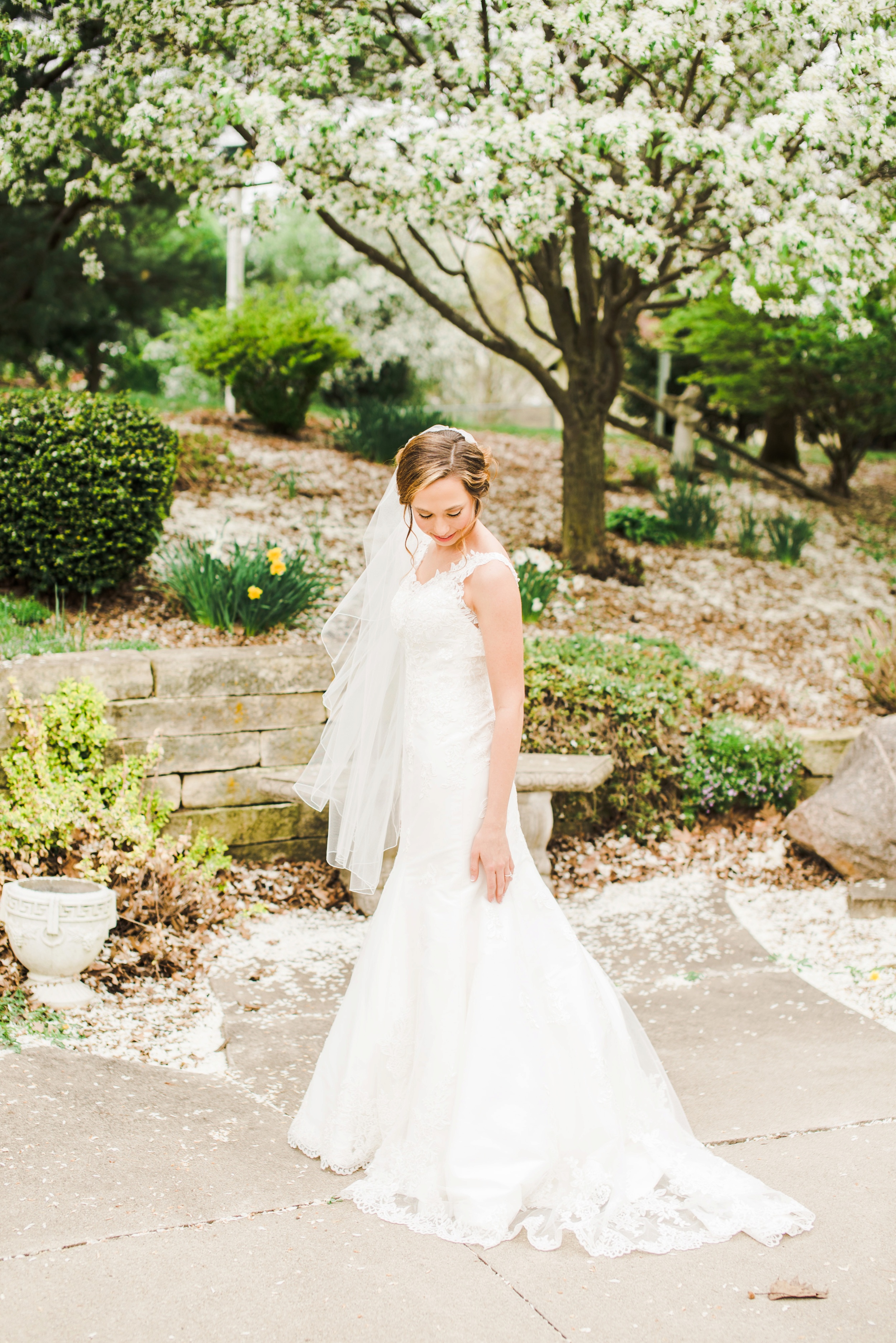 Pleasant Hill Des Moines Wedding Photographer_2133.jpg