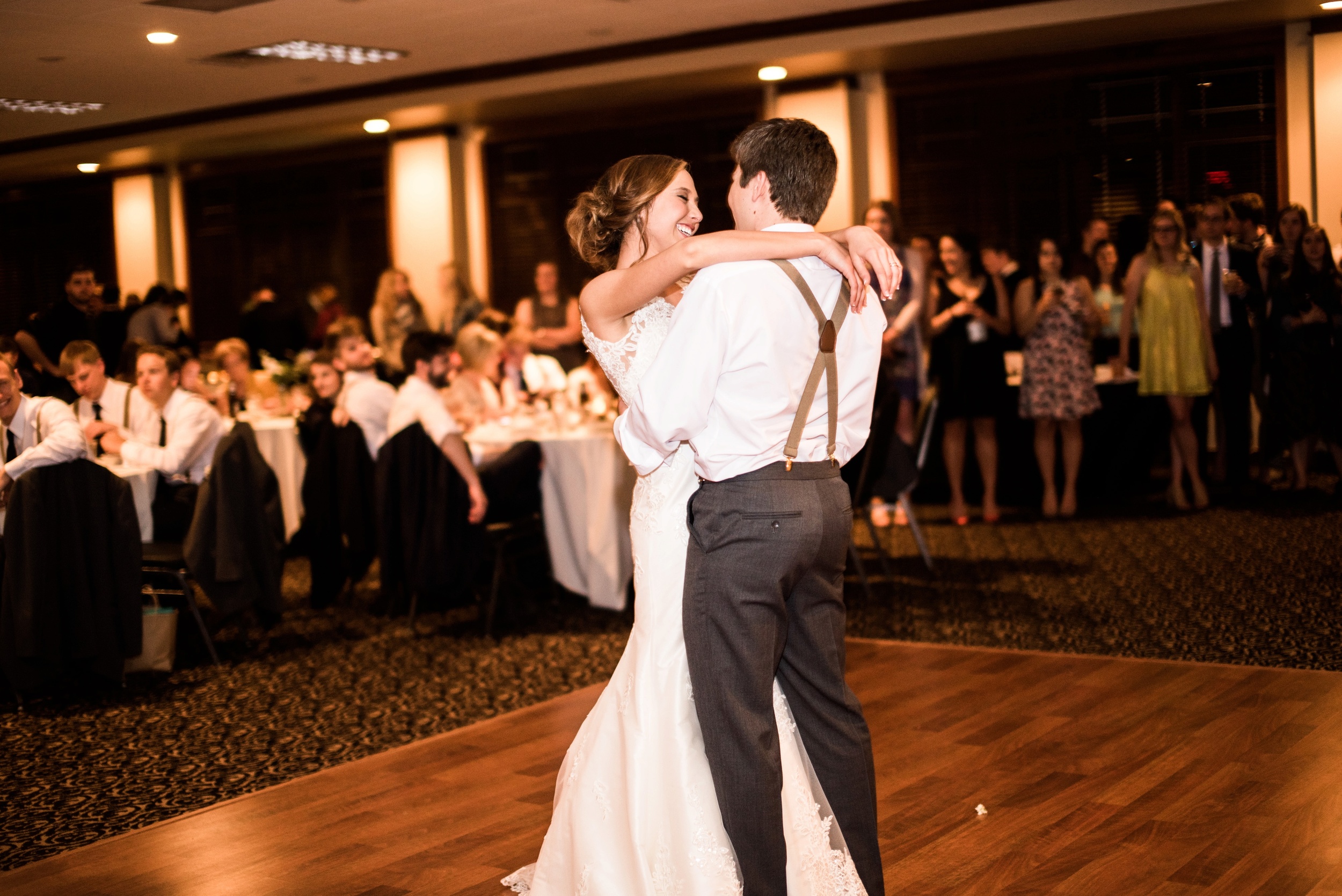 Pleasant Hill Des Moines Wedding Photographer_2186.jpg