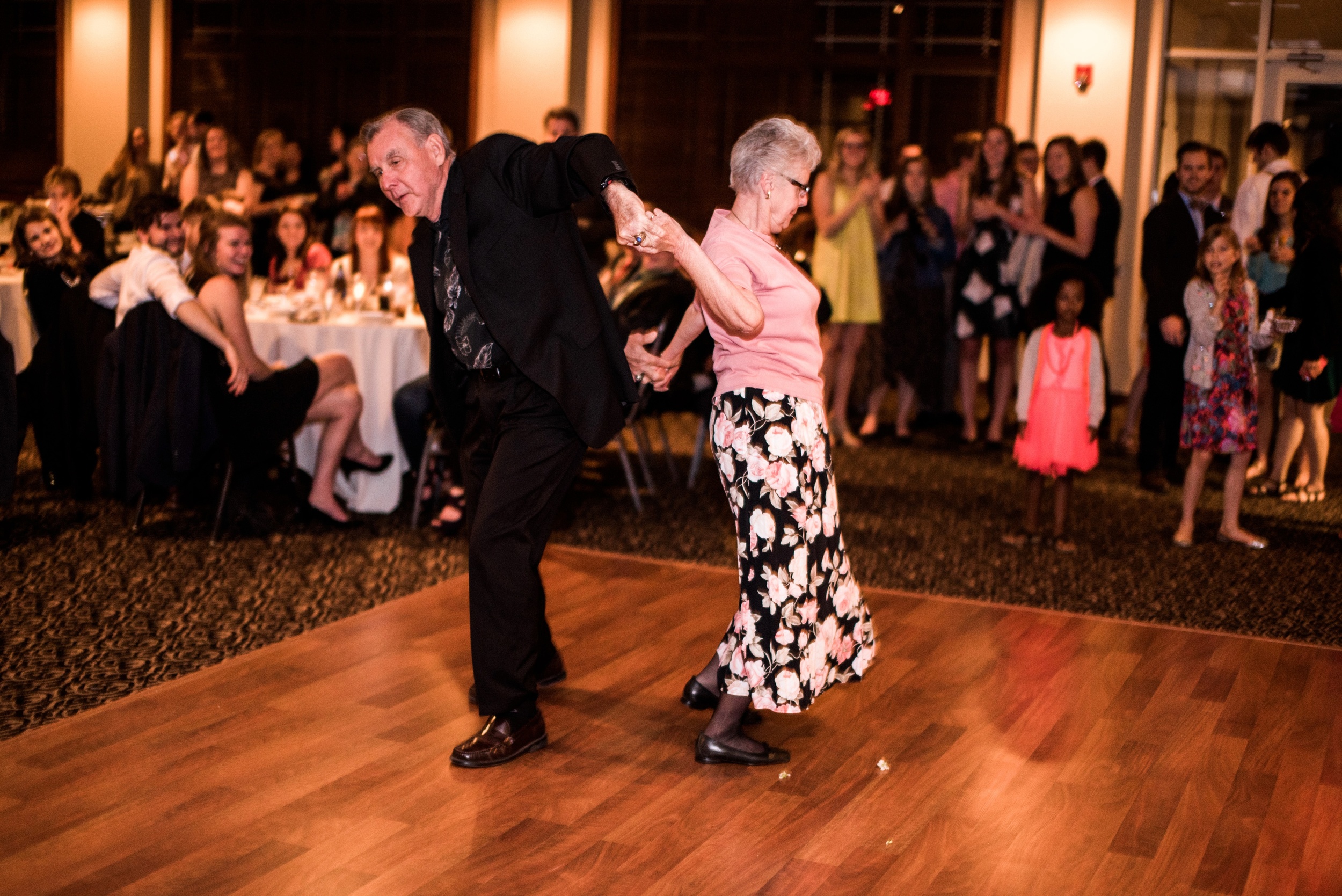 Pleasant Hill Des Moines Wedding Photographer_2192.jpg