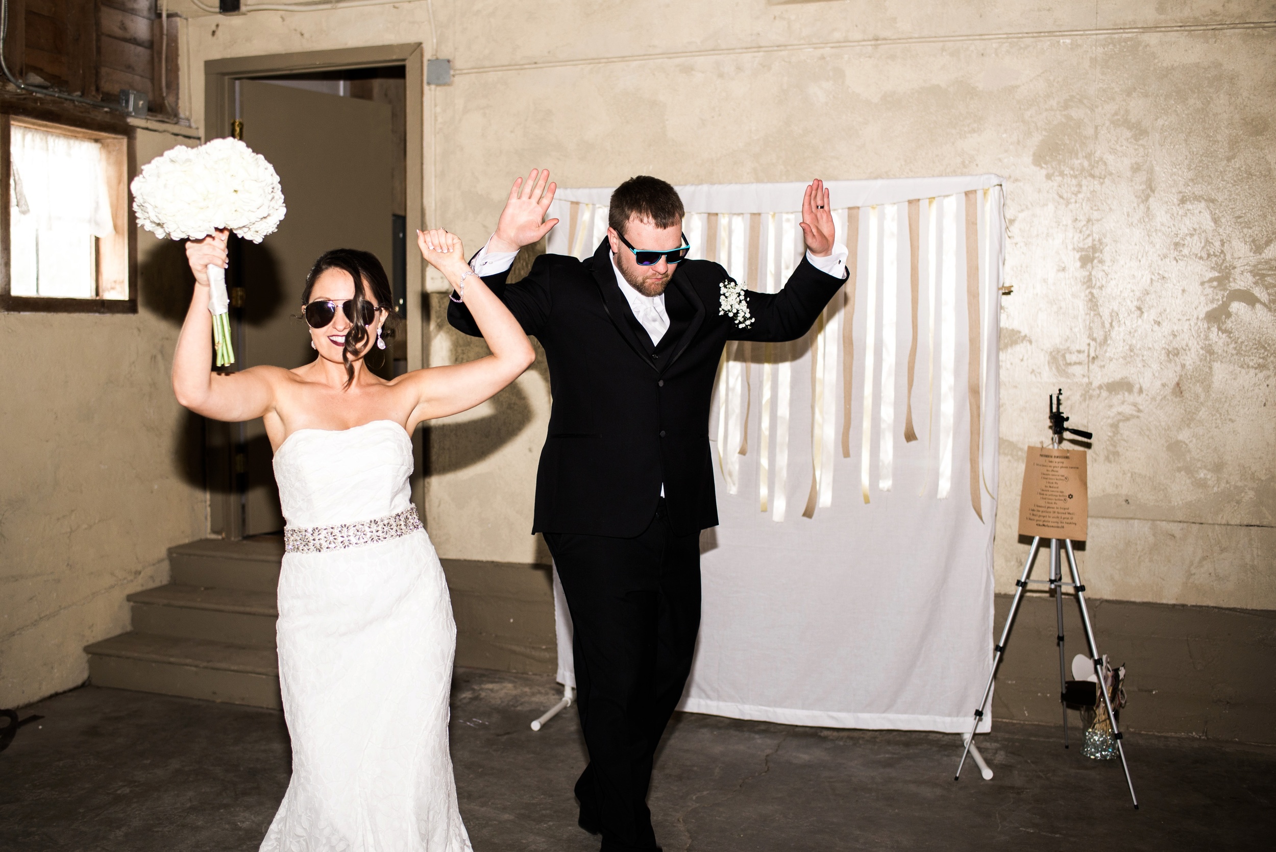 Rustic Rose Barn Roland Iowa Wedding_2488.jpg