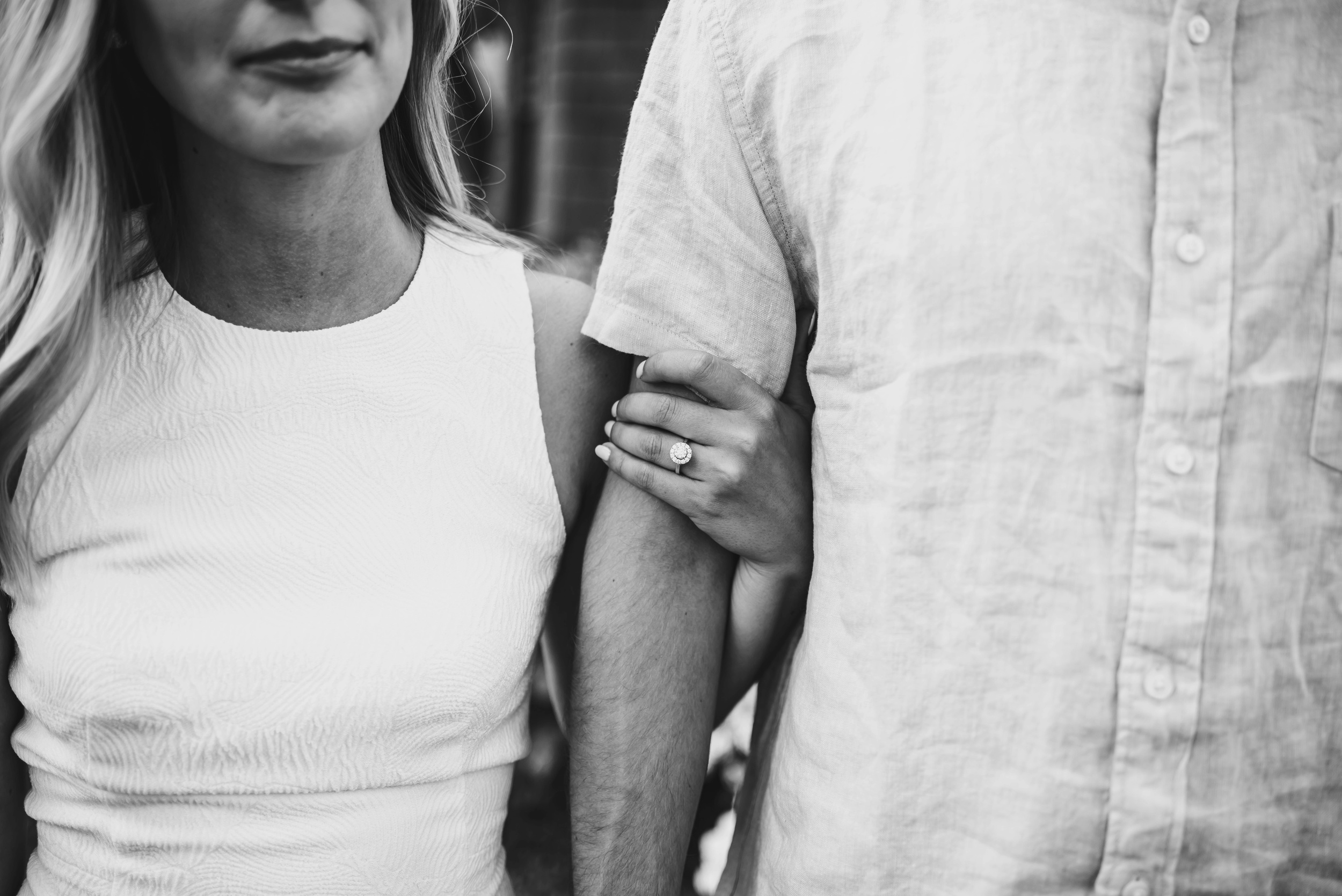 Lake Harriet Minneapolis Engagement Photographer_3133.jpg