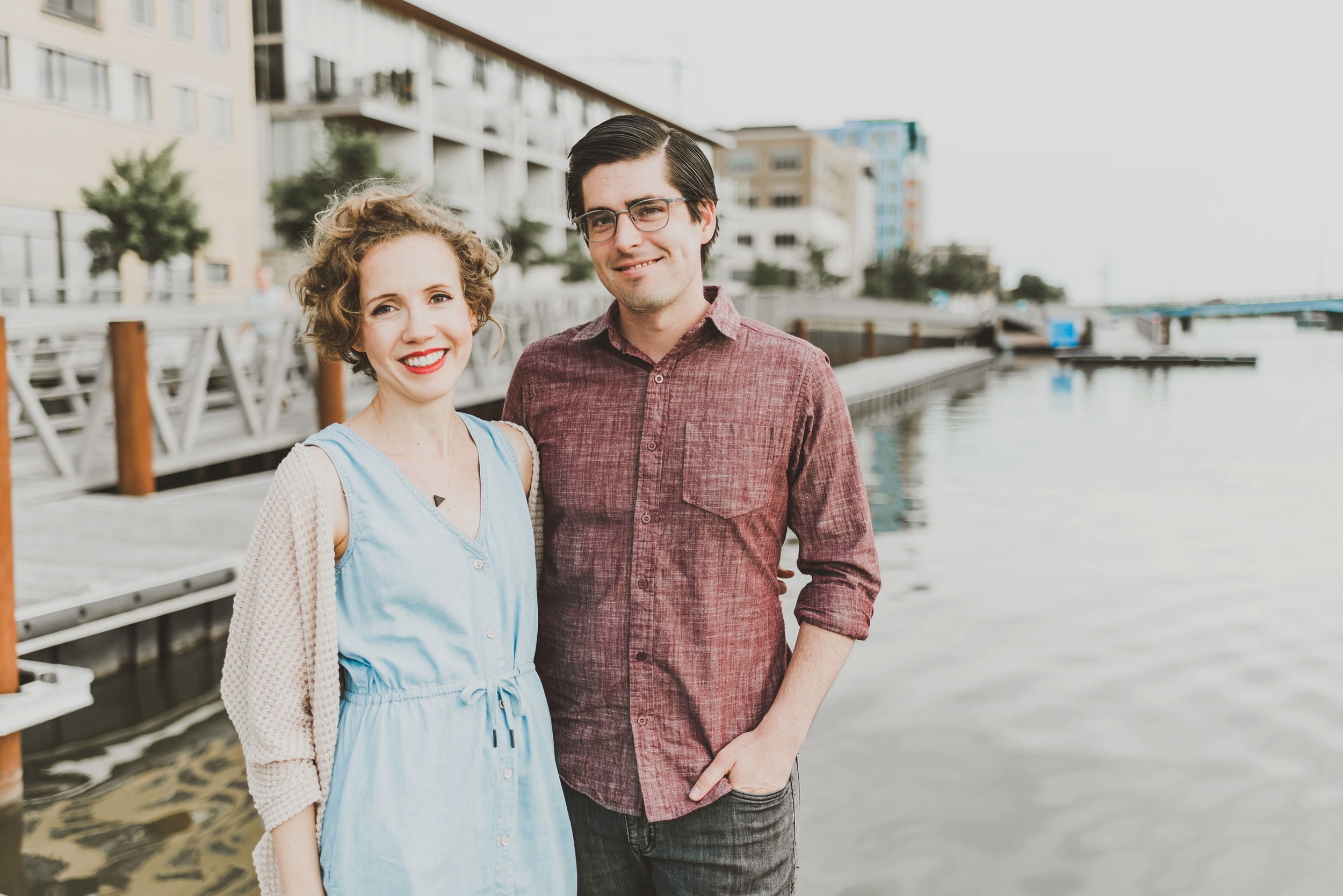 Broadway Green Bay Engagement Photographer_3363.jpg