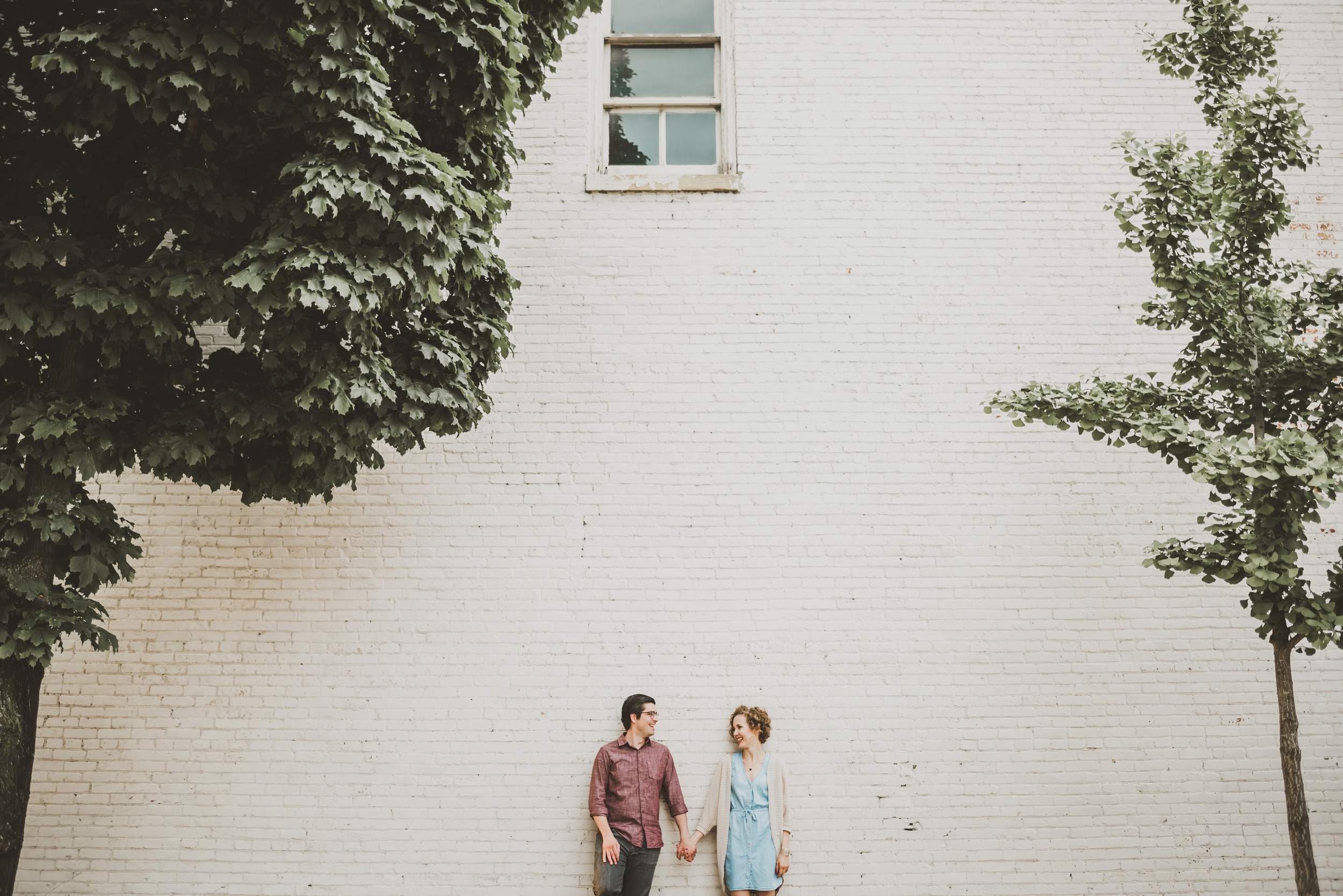 Broadway Green Bay Engagement Photographer_3388.jpg