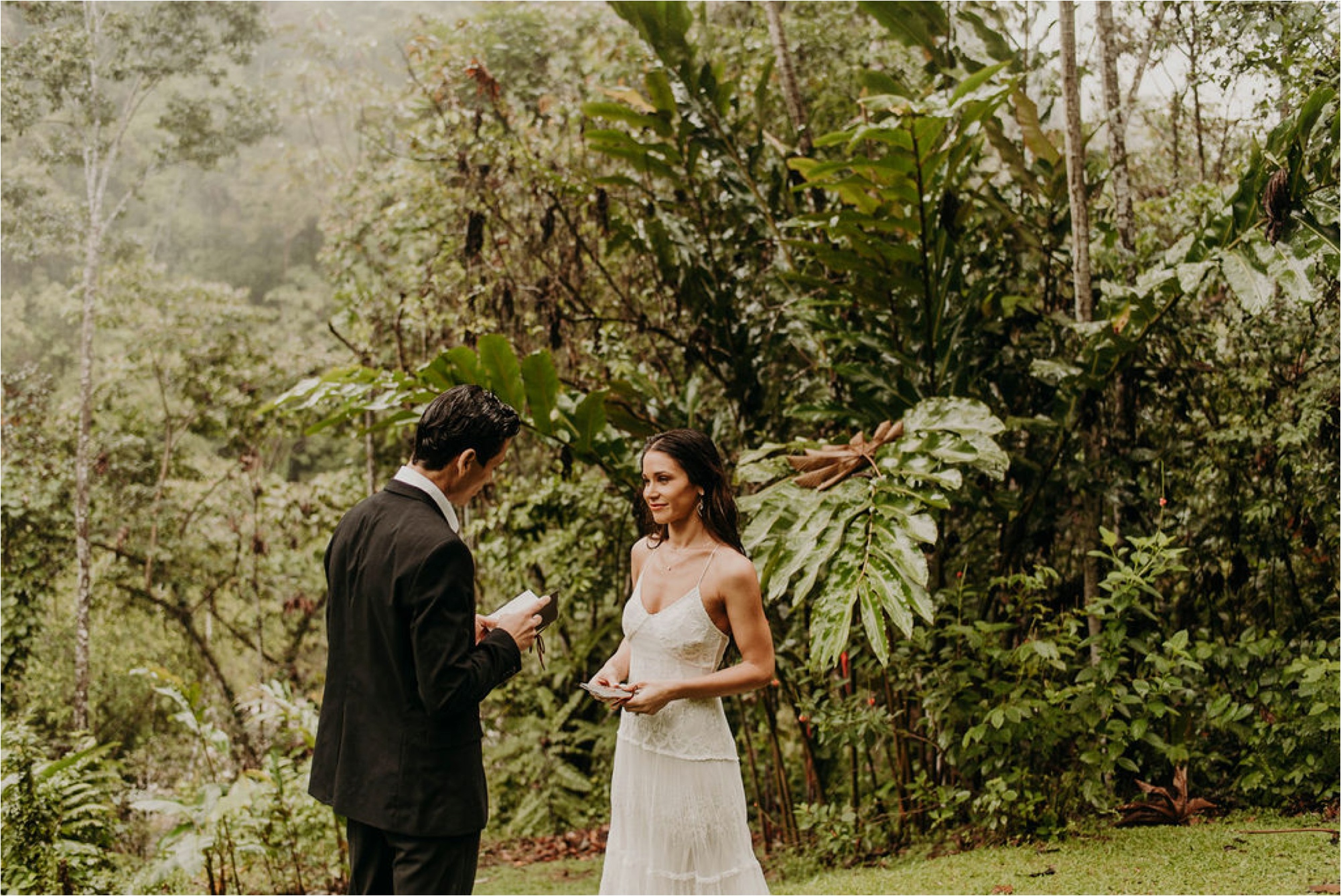 Costa Rica Elopement Wedding Photographer Pacuare Lodge_4095.jpg