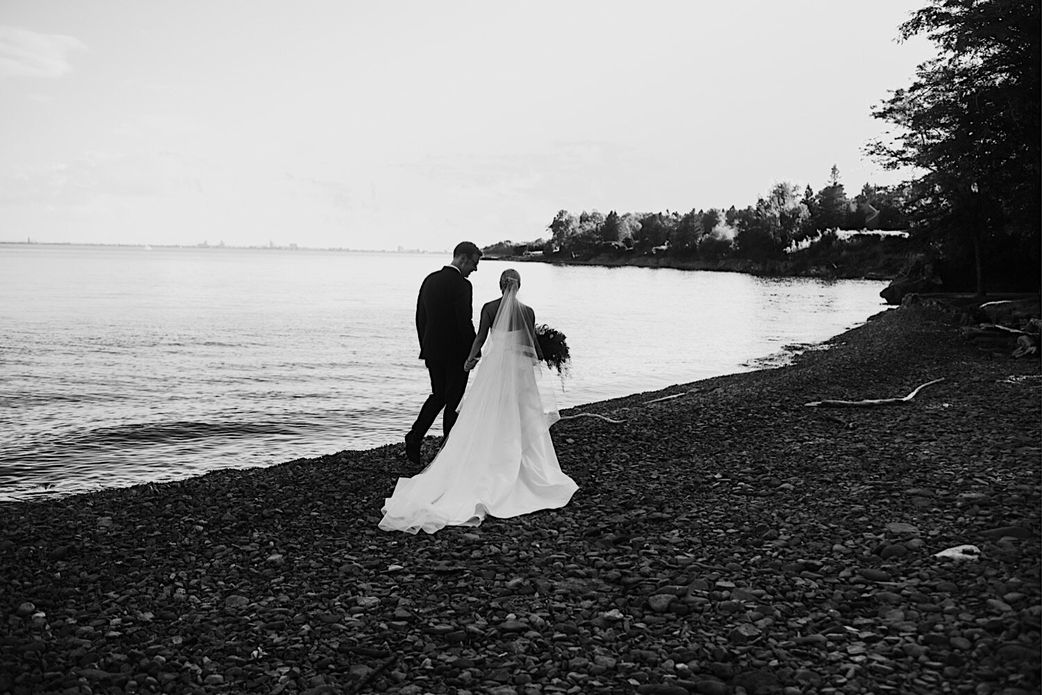 glensheen mansion duluth wedding tent reception
