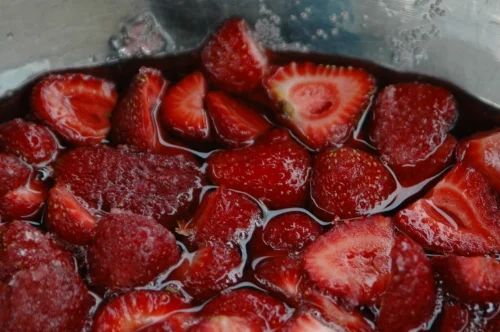 strawberries_macerated