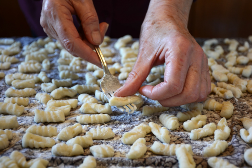 gnocchi rolled with fork