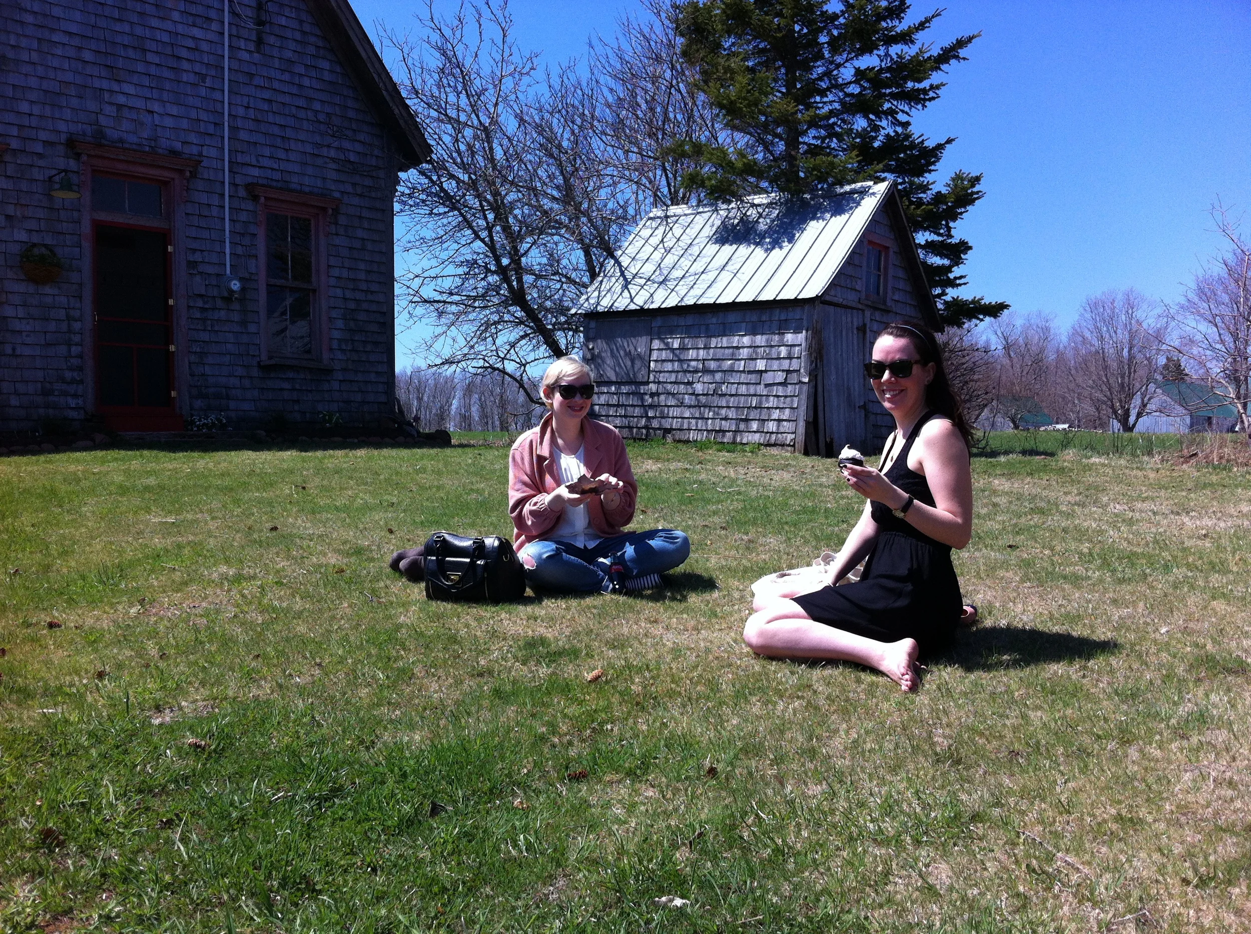 Sarena and MJ, enjoying cupcakes in the sunshine