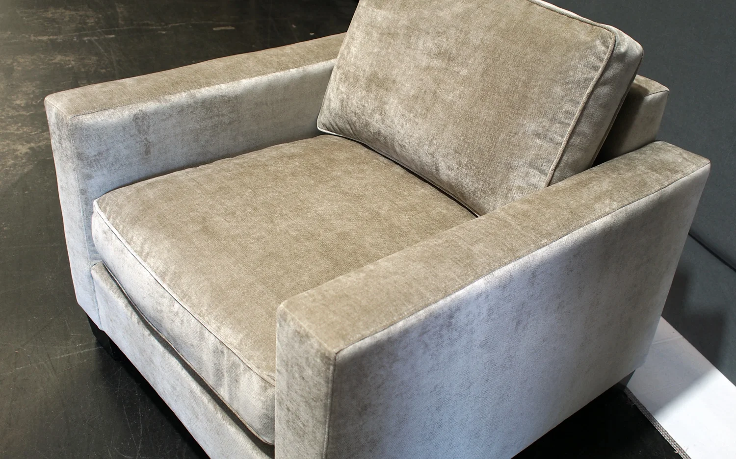 Modern Club Chair