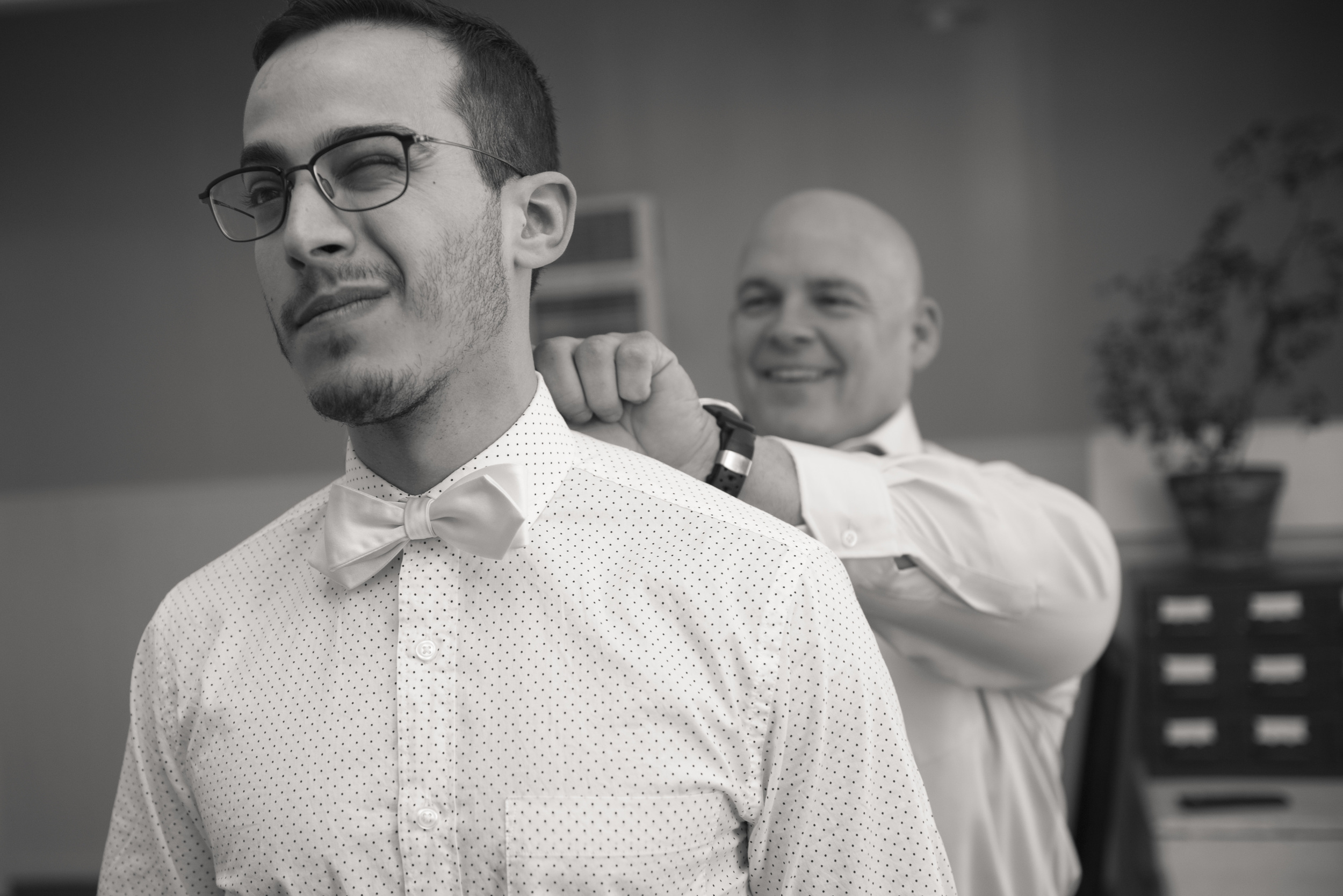 L_R_wedding_b&w_web-1993.jpg