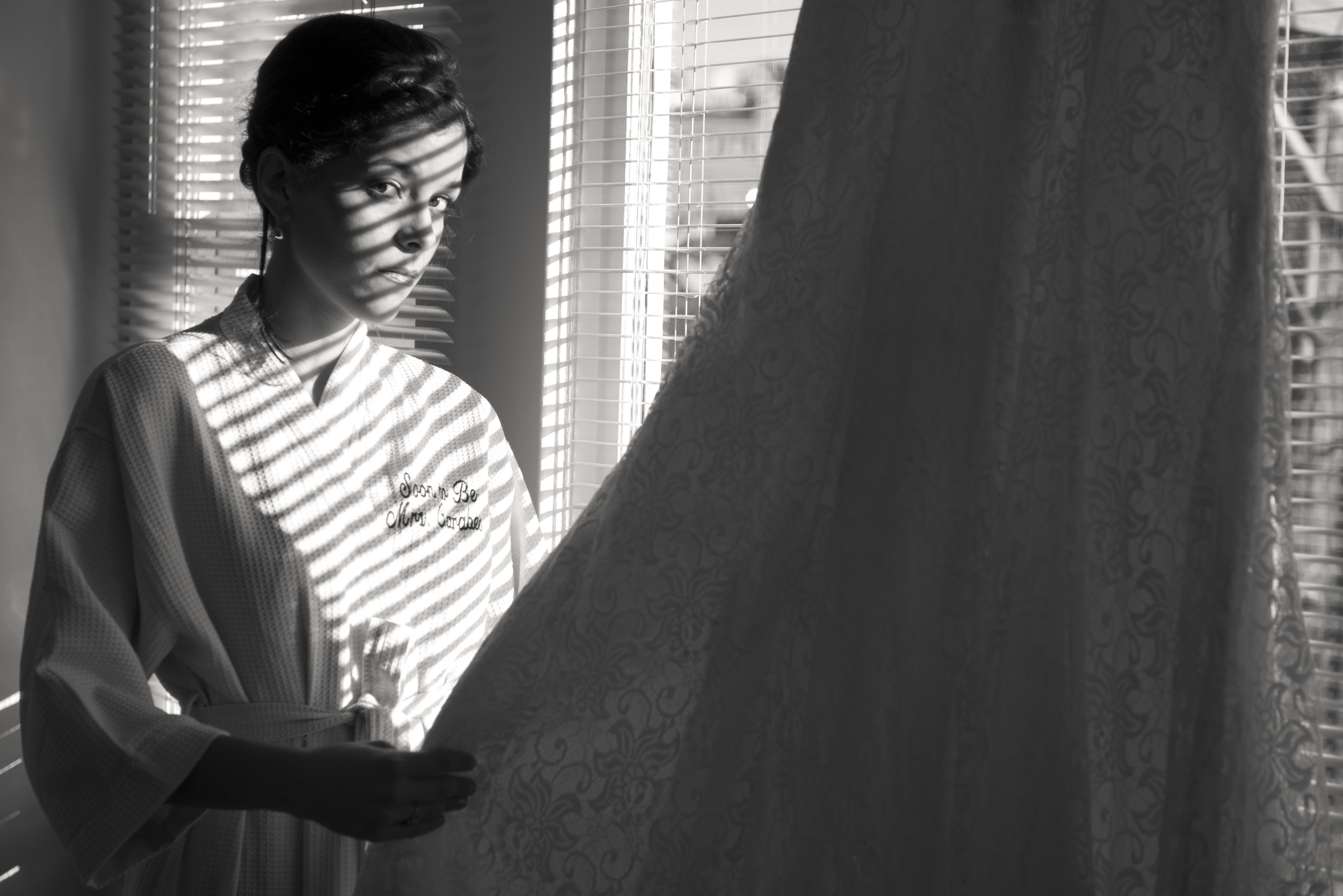 L_R_wedding_b&w_web-1741.jpg