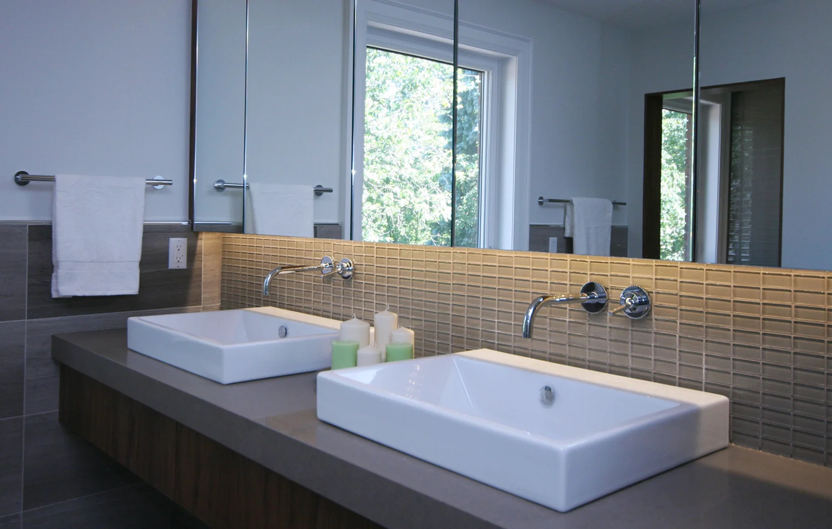 VAUGHAN_boys bathroom 4 072512.jpg