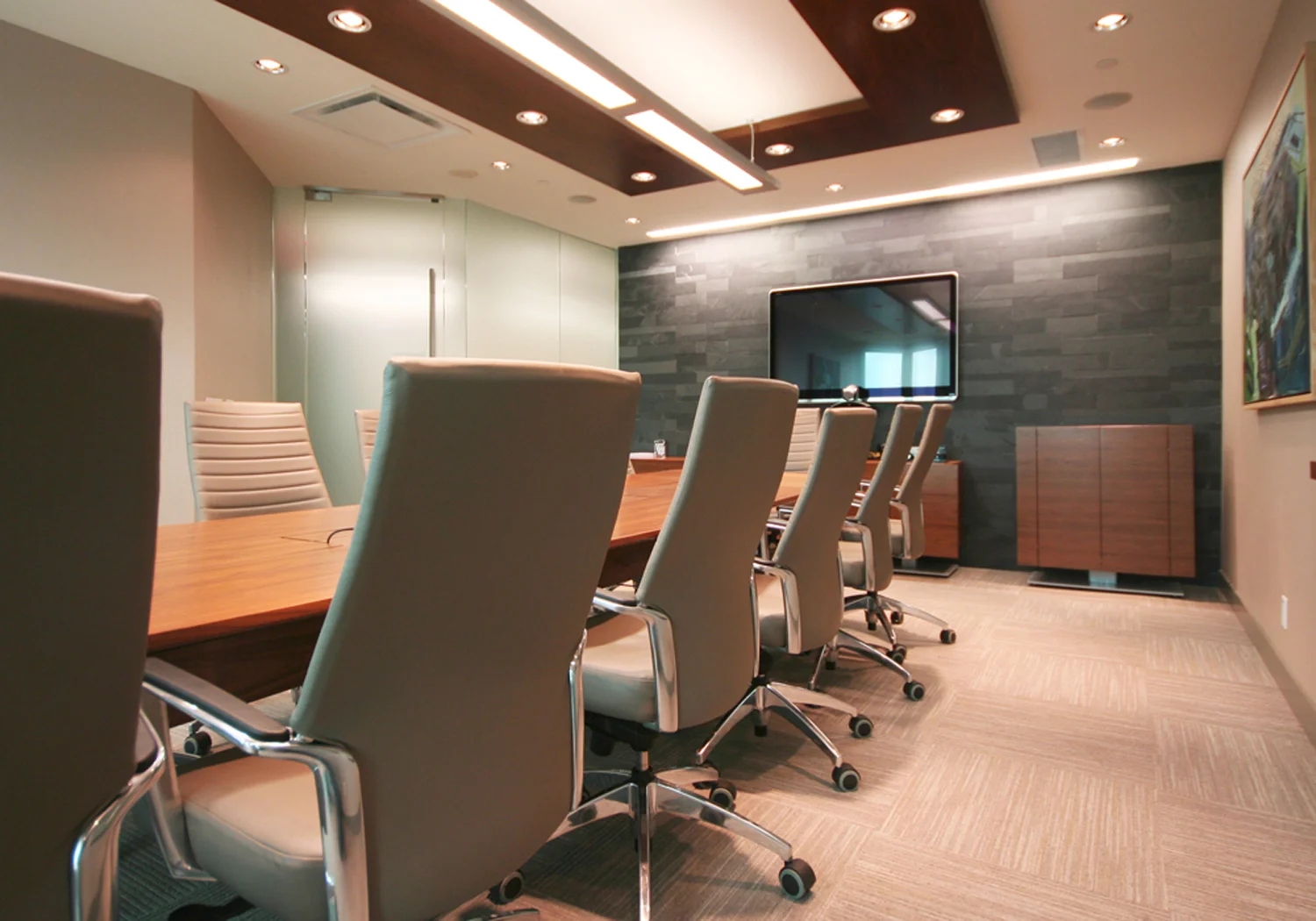 DUMAS boardroom 5.jpg