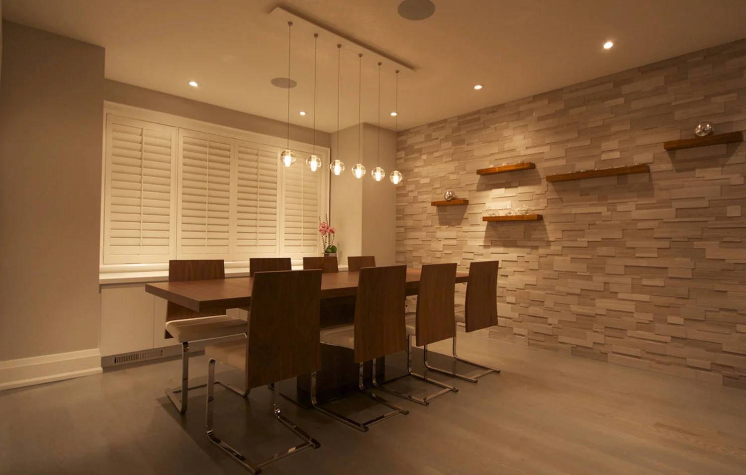 14B_dining room _1.jpg