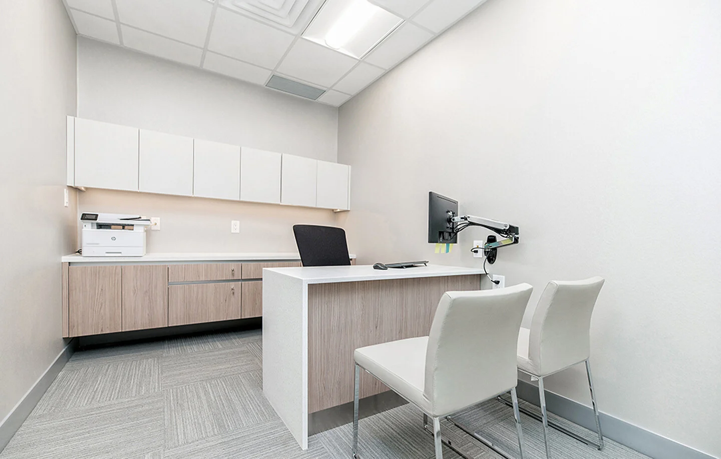 62_office manager_070720.JPG