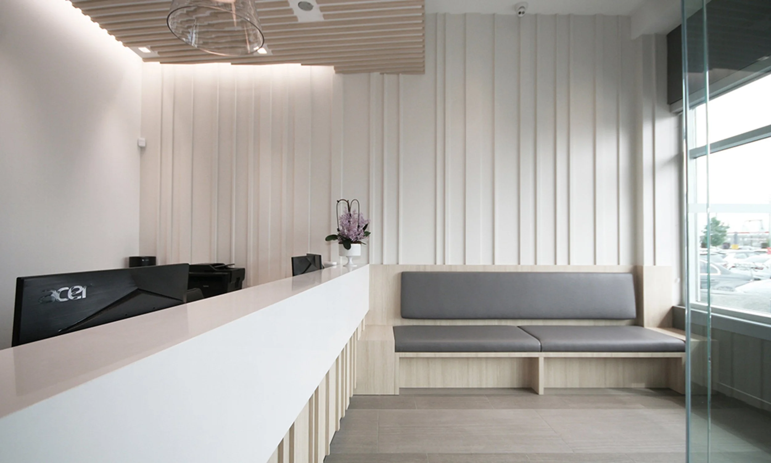 INSPIRE DENTAL _reception3.JPG